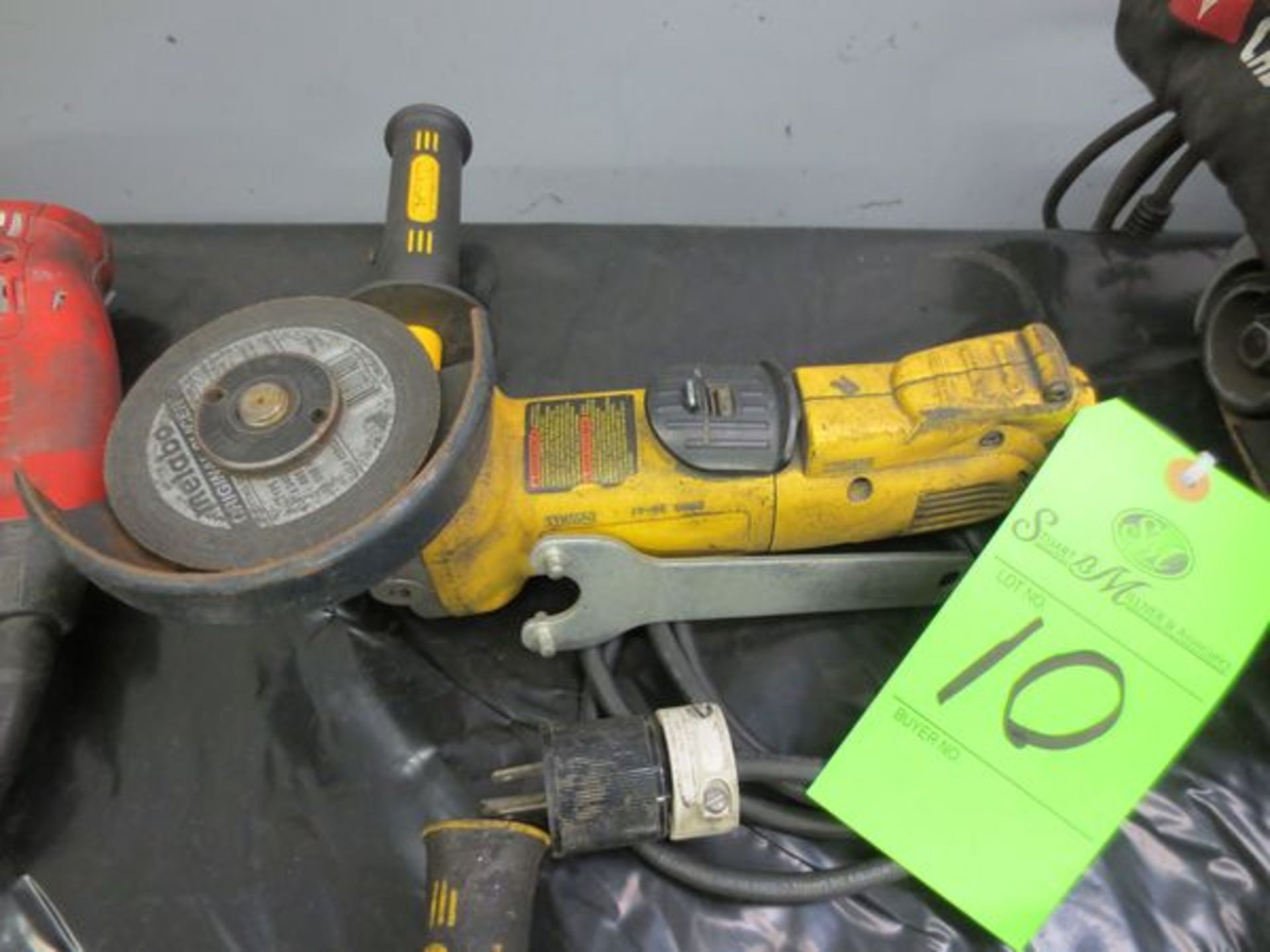 DeWalt 4 1/2" angle grinder  Model D28402