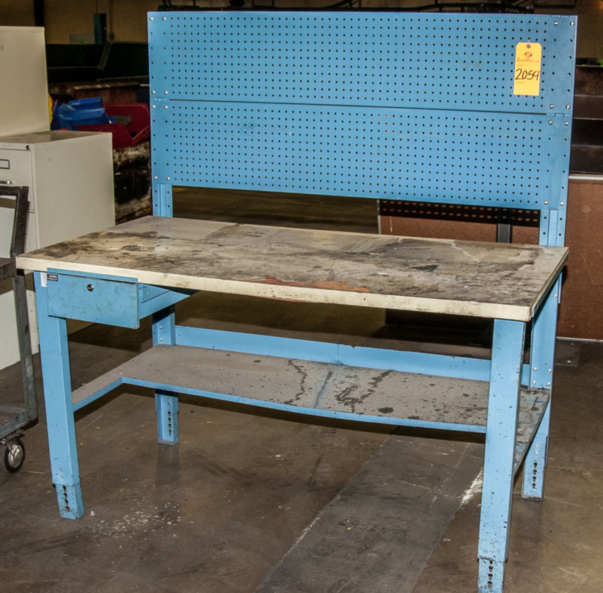 Work bench