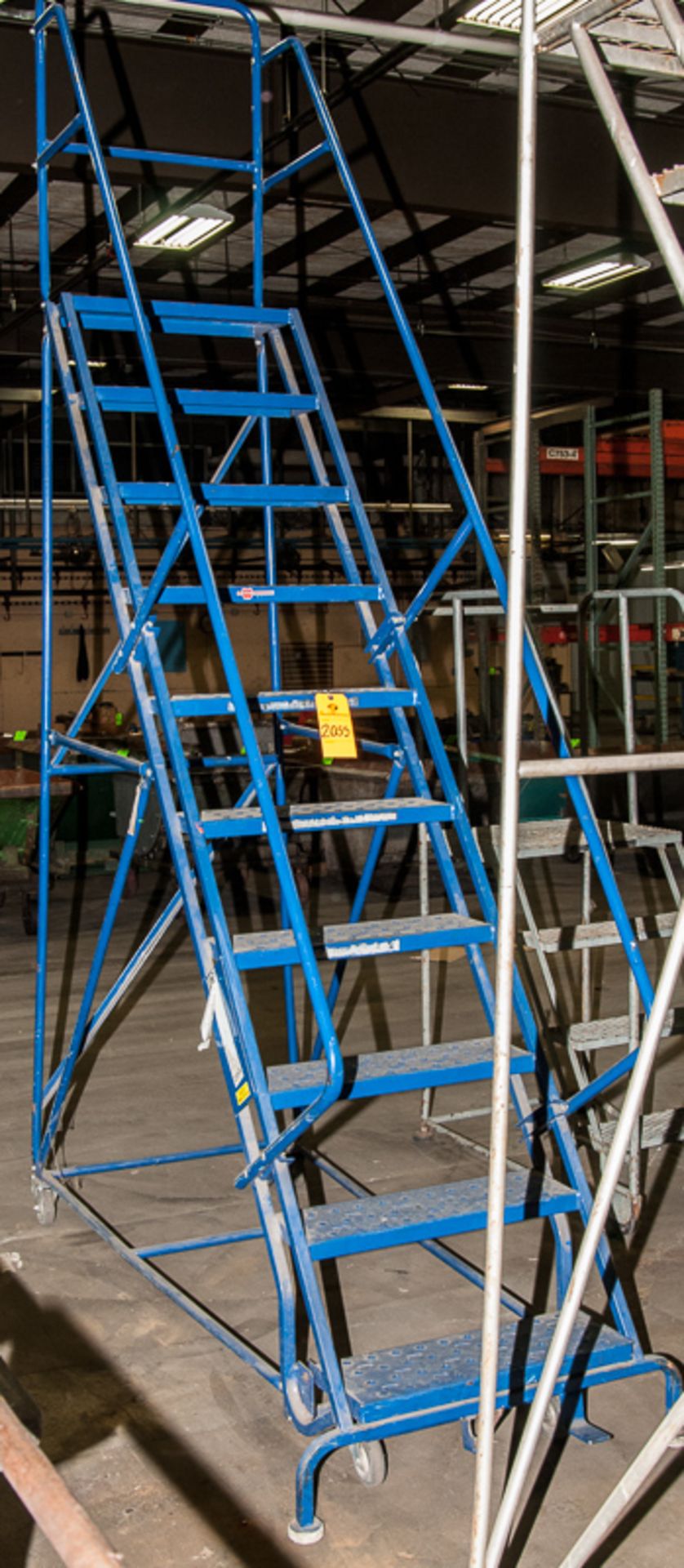 10' safety ladder