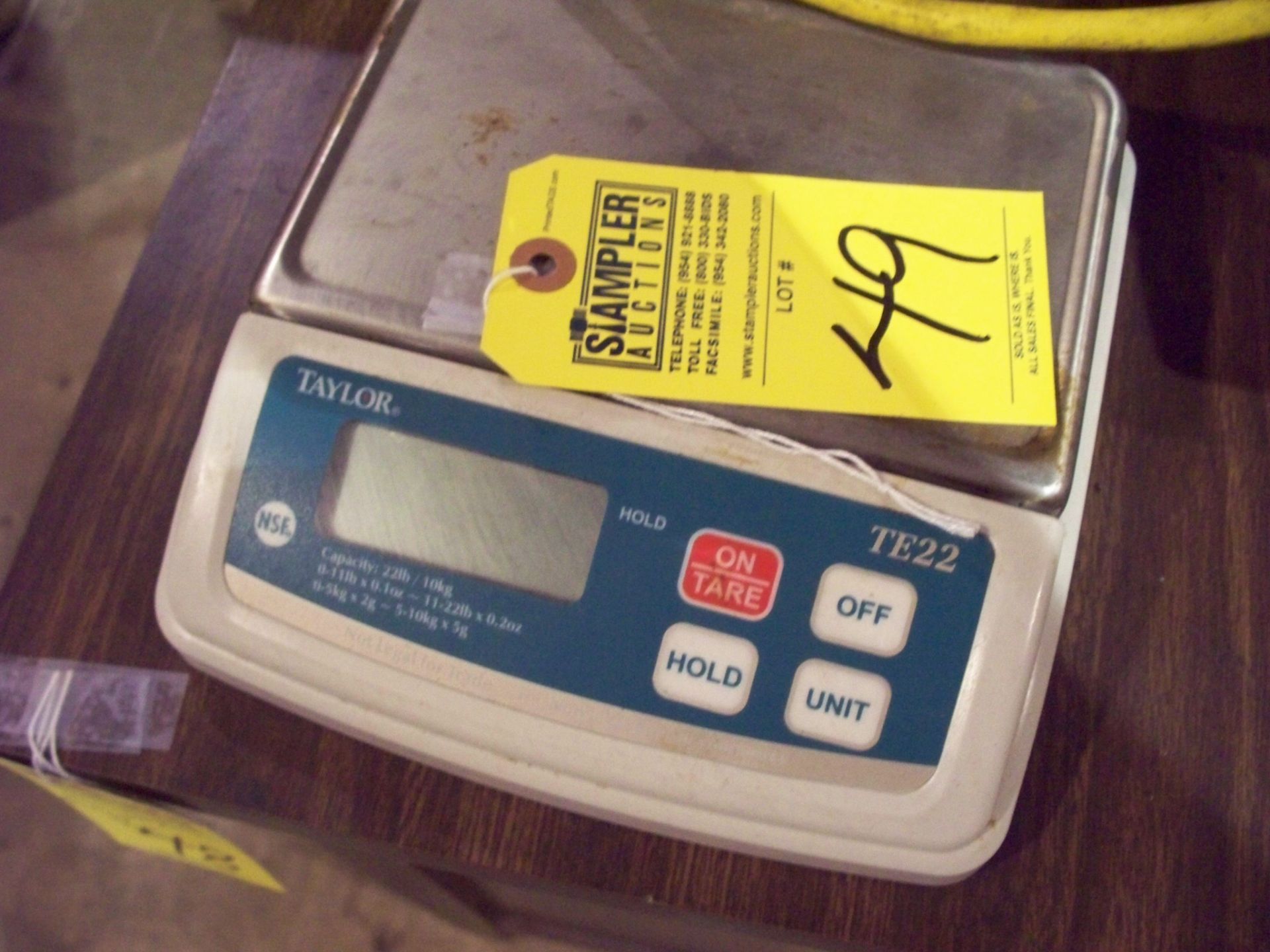 TAYLOR TE22 DIGITAL SCALE - 22LB CAPACITY