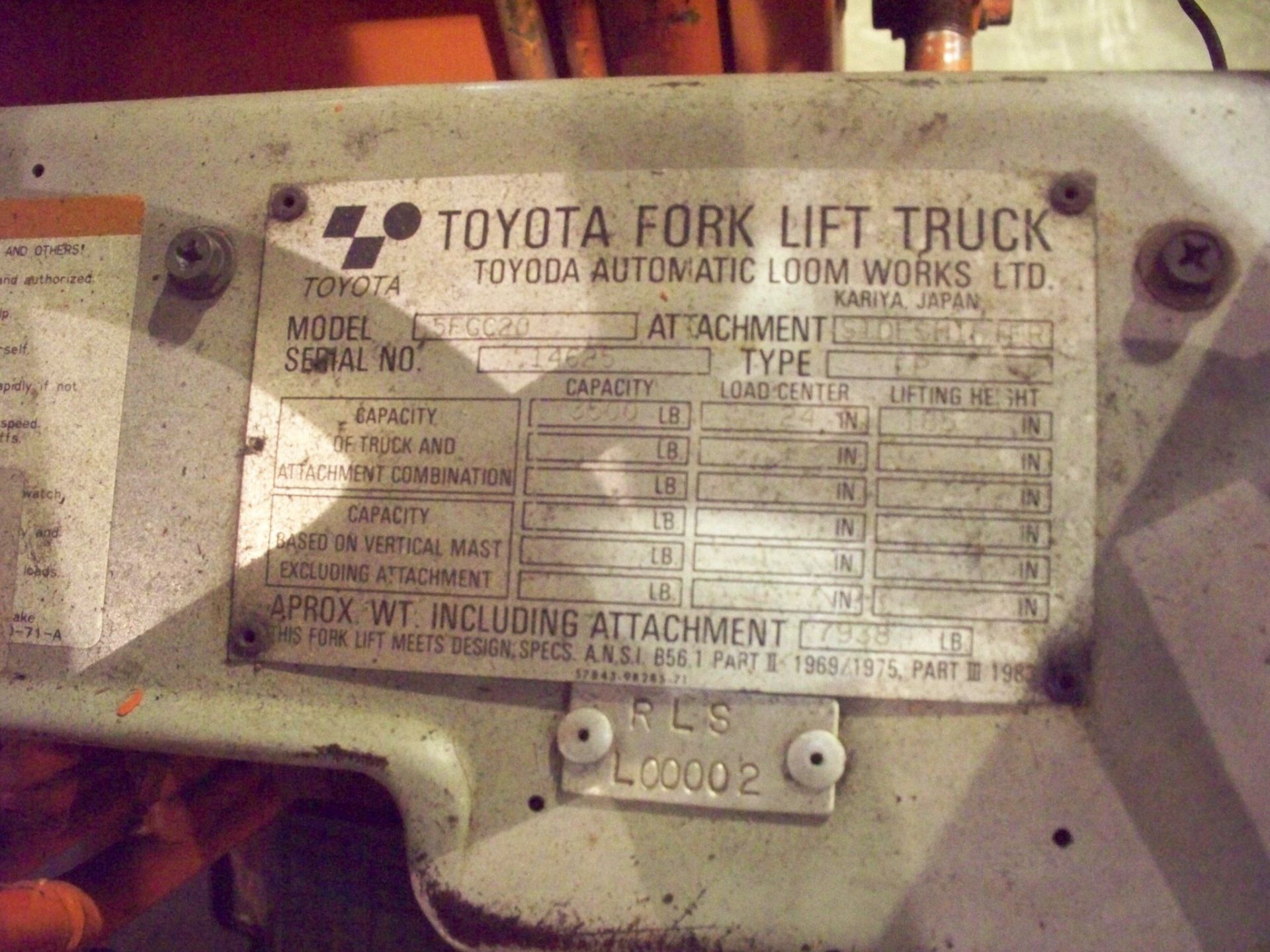 TOYOTA 5FCC20 FORKLIFT - LPG / 3500LB CAPACITY / 3 STAGE / SIDE SHIFT / TILT - Image 7 of 7