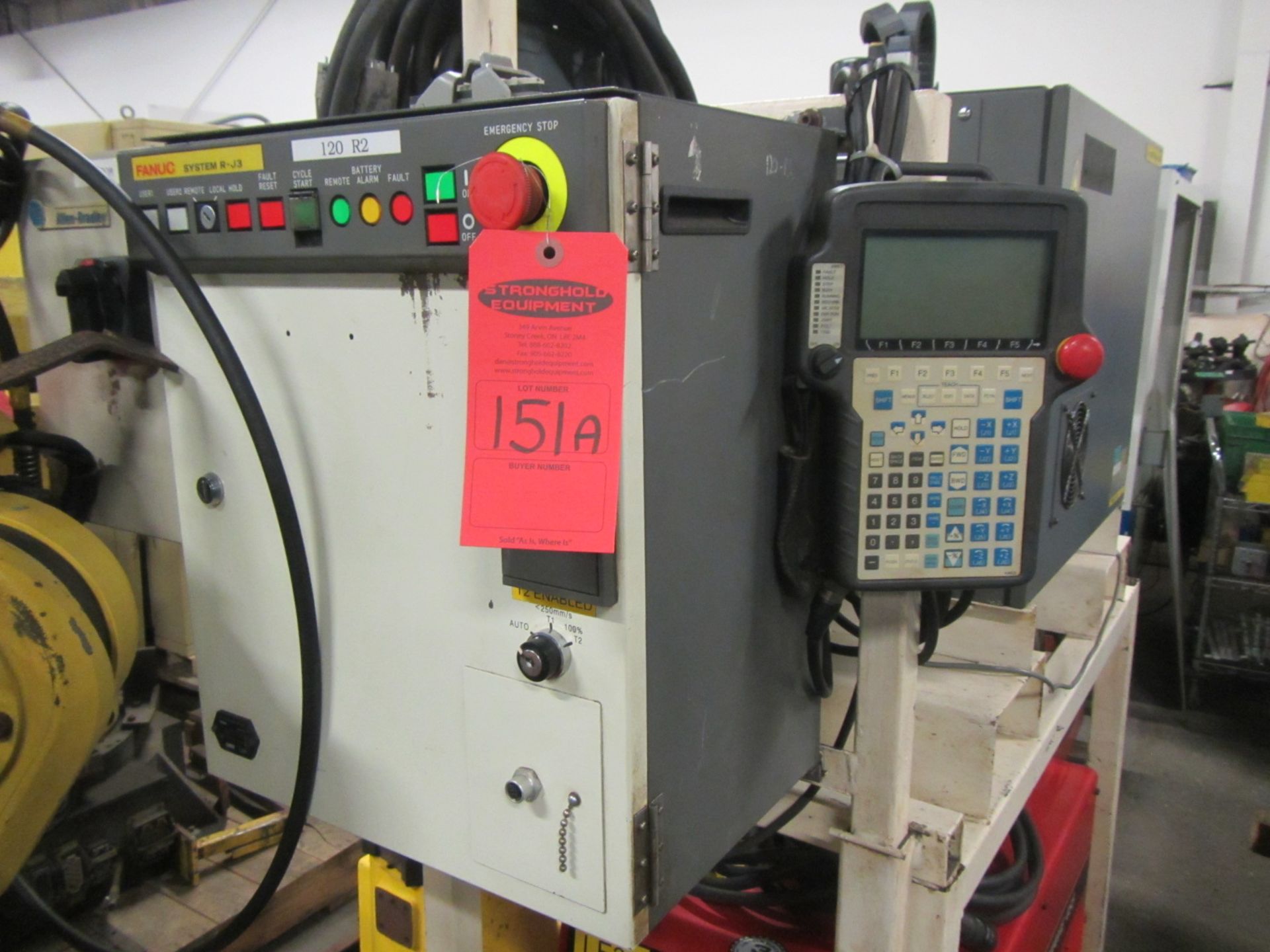 2001 Fanuc Arcmate 120i Welding Robot w RJ3 Control, pendant Lincoln 450 amp welder COMPLETE - Image 4 of 4