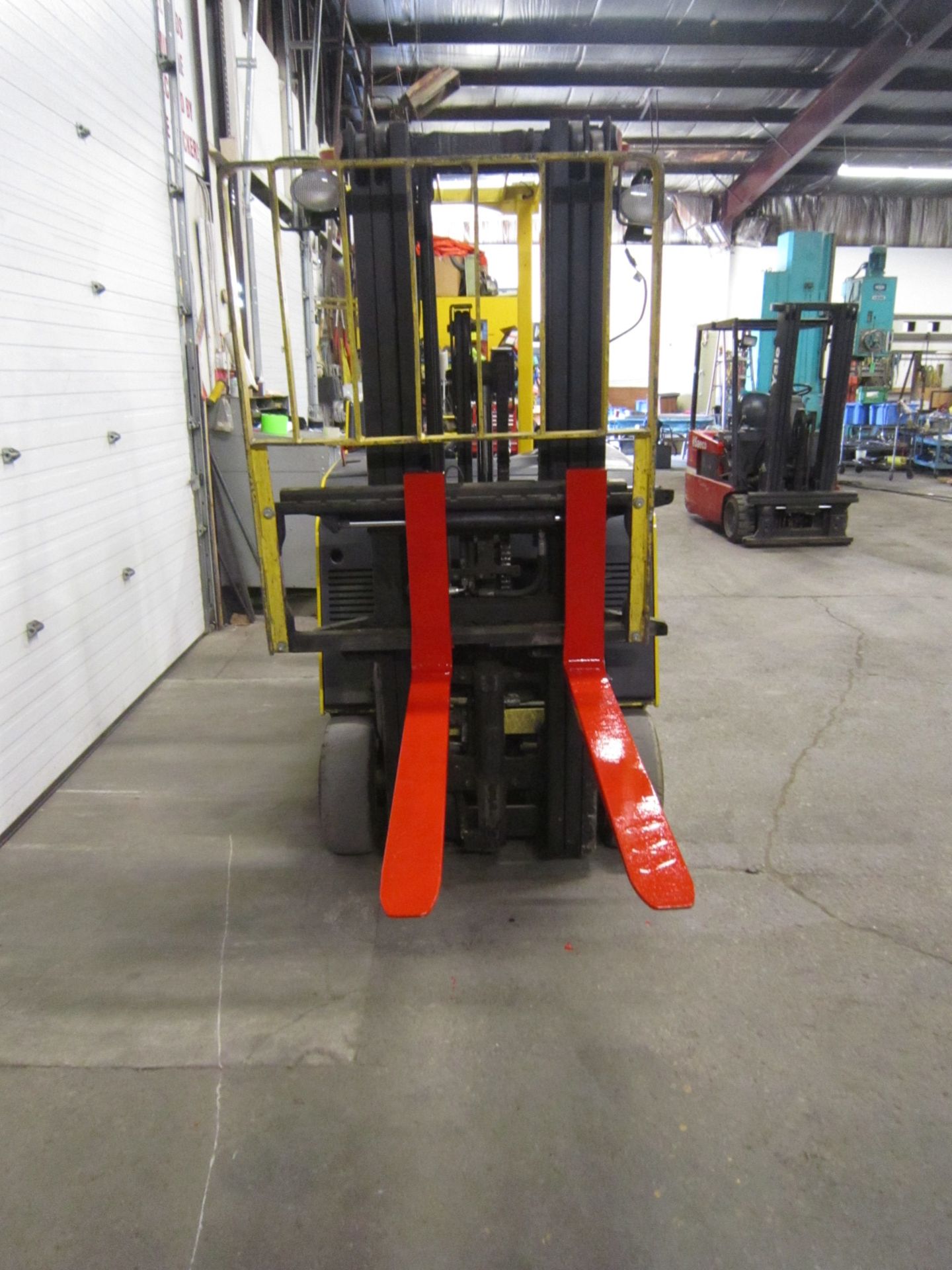 2003 Hyster model E30HSD 3000lbs Capacity Electric Rideon Lift Truck Stand-On Forklift with 3- - Image 3 of 3