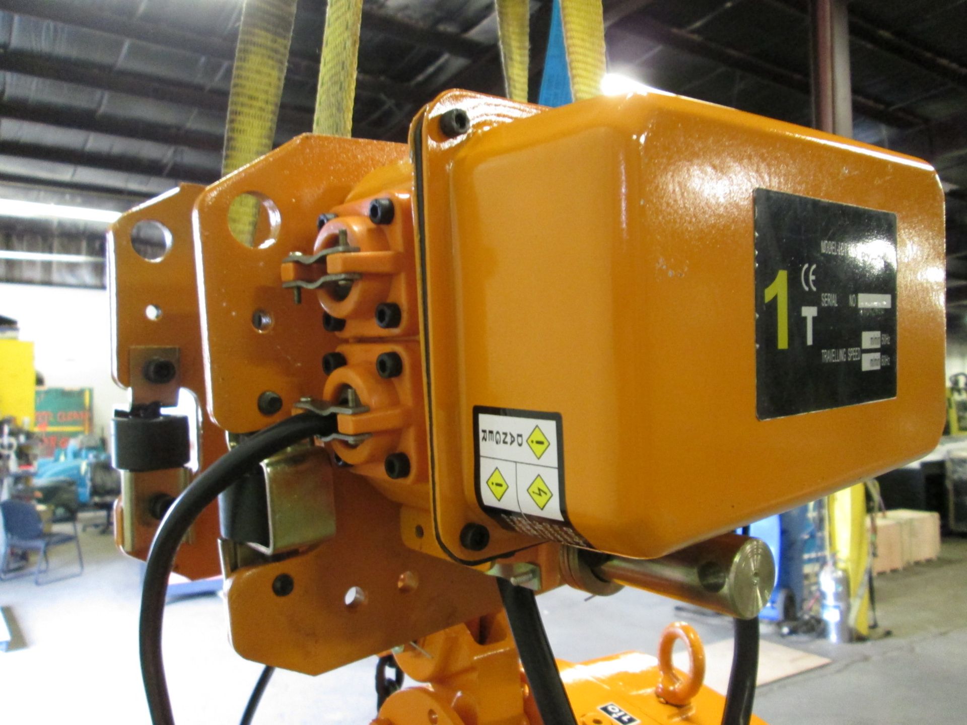 RW 1 Ton Electric chain hoist with power trolley and 8 button pendant controller - 220V - 20 foot - Image 2 of 4