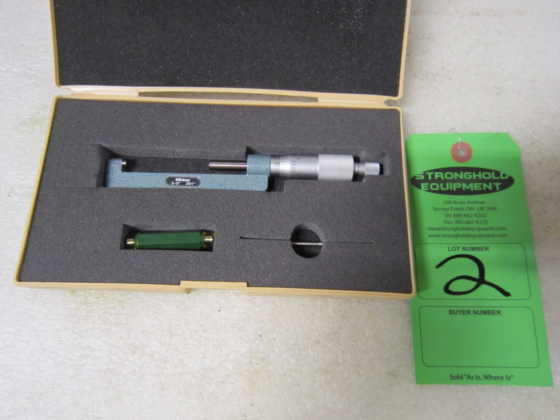Mitutoyo Hub Micrometer 2-3 inch range with standard & wratchet