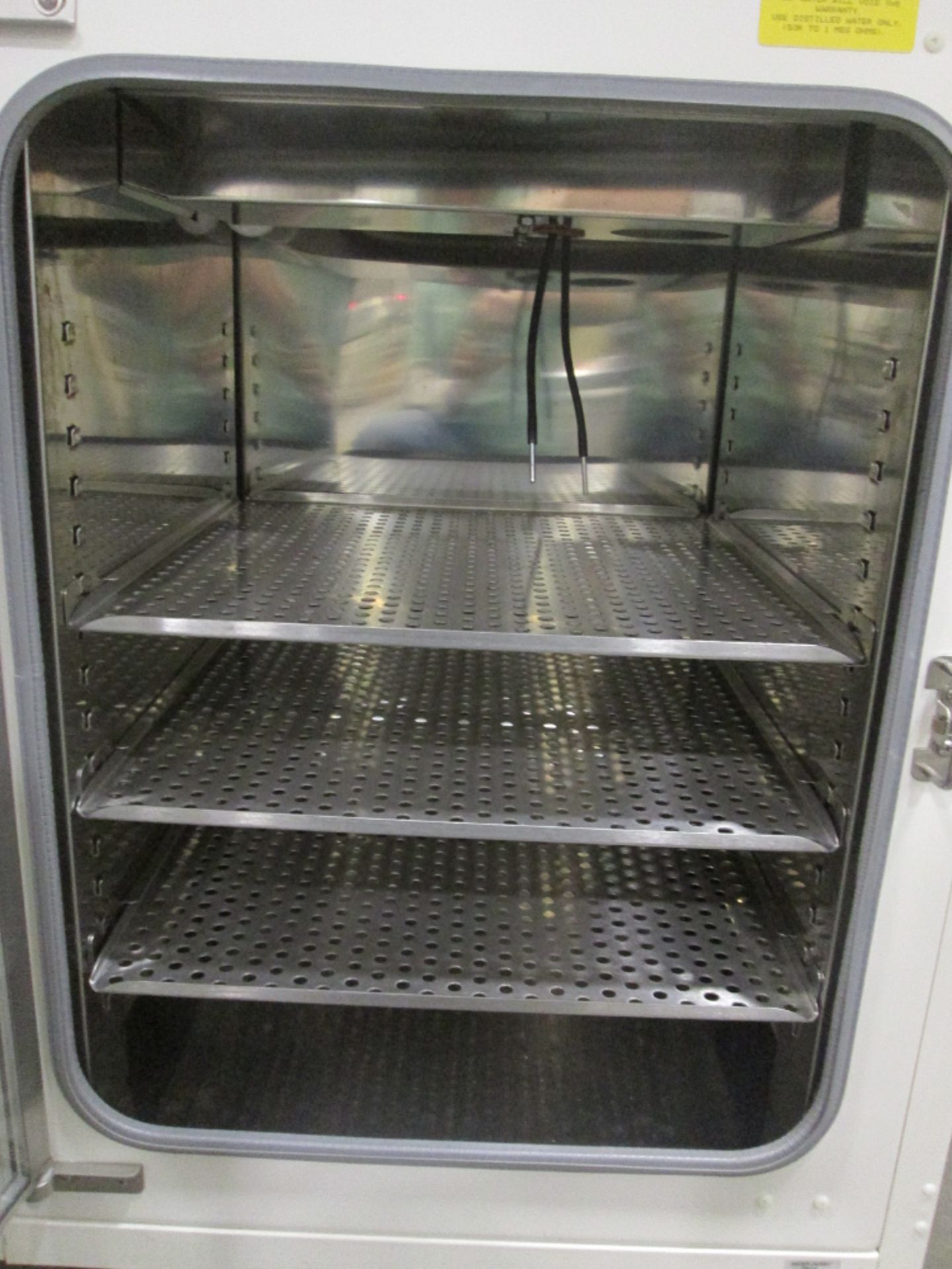 Thermo Forma 3110 CO2 Water Jacketed Incubator - Image 2 of 3