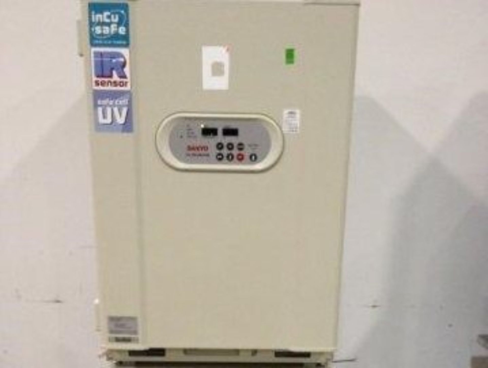 Sanyo CO2 Incubator MCO-18AIC(UV)