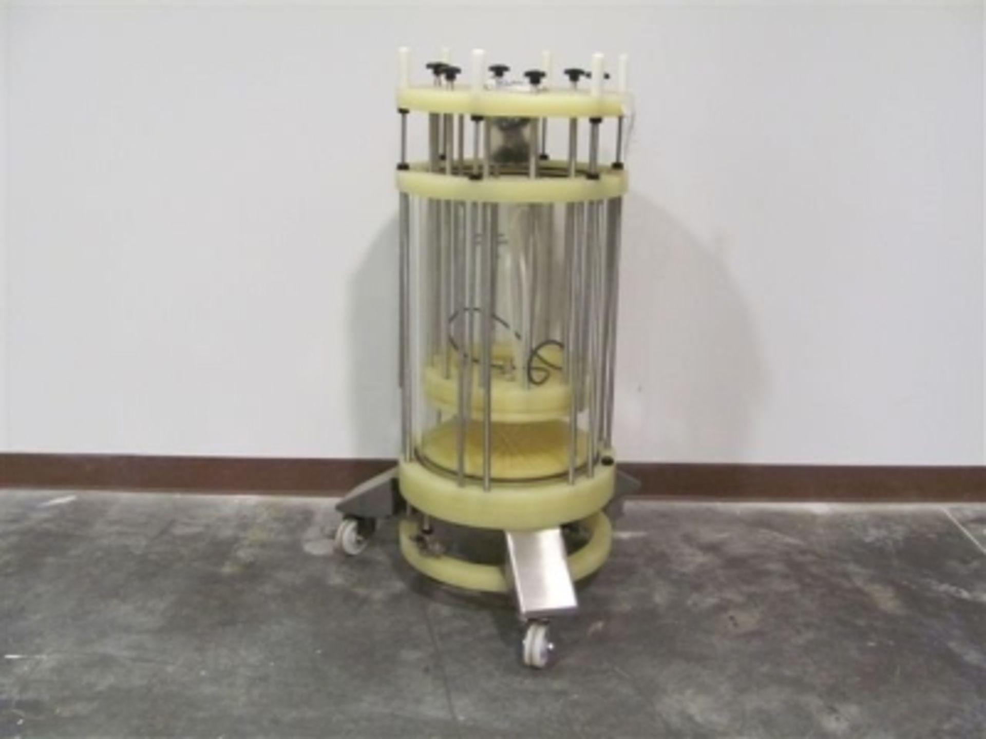 Amicon P350 x 500 Chromatography Column