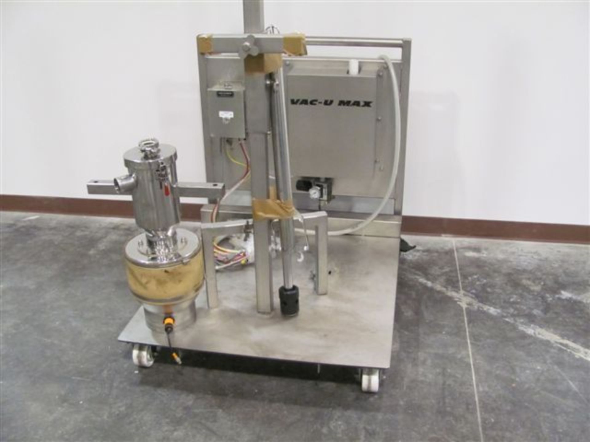 Vac-U-Max Vacuum Transfer System - Image 2 of 3