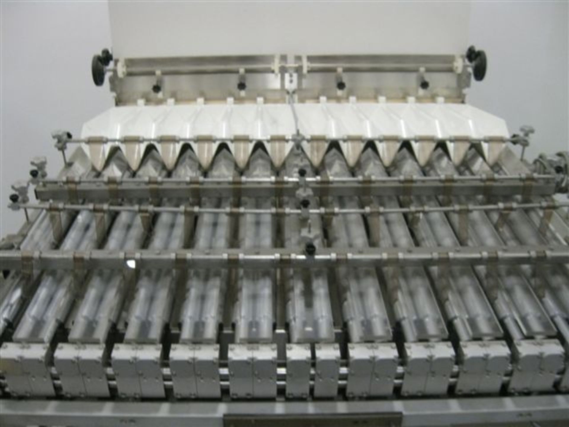 Seidenader DS-12 Tablet/Capsule Sorter - Image 5 of 7