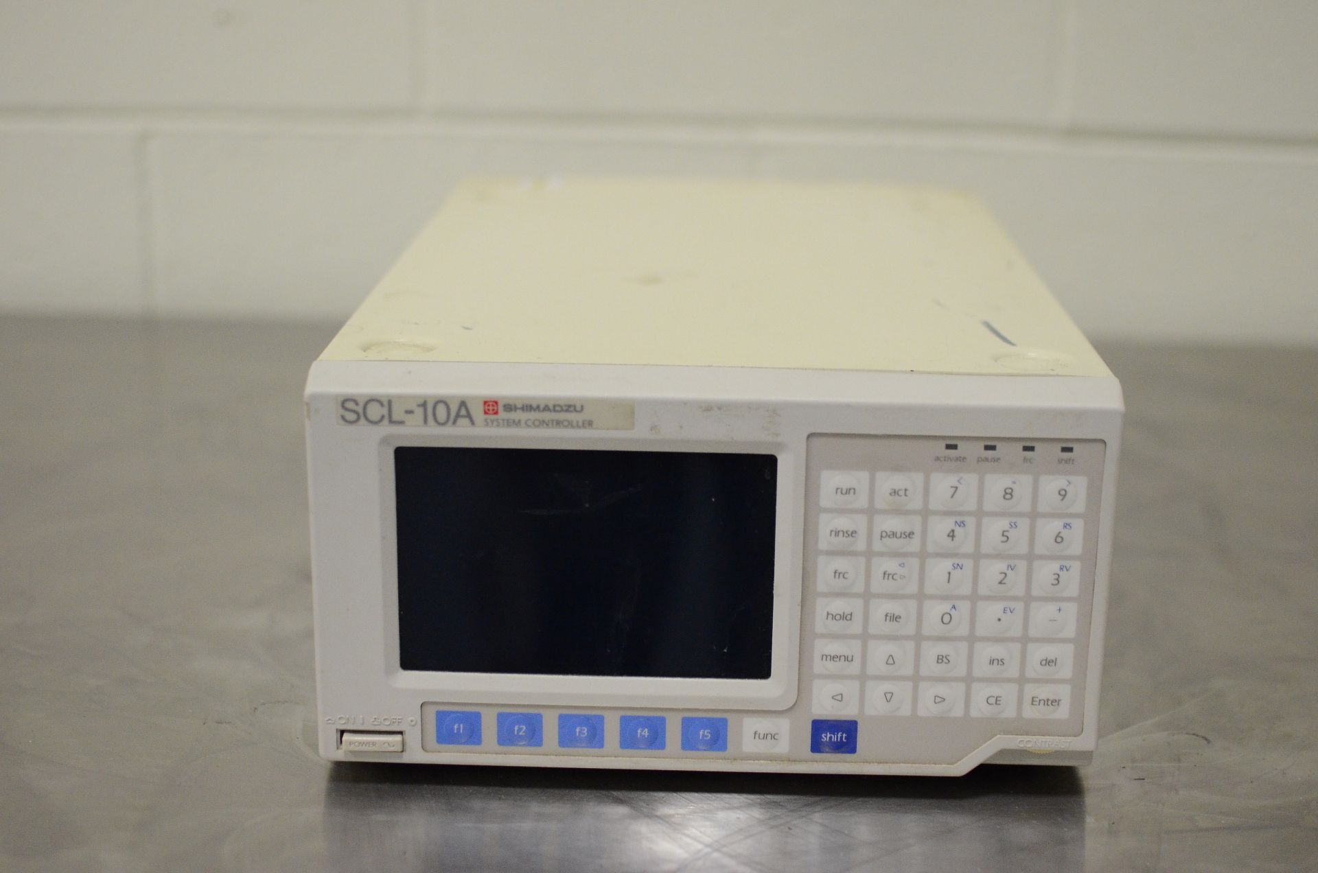 Shimadzu SCl-10 A System Controller, s/n: 60395E, 120v, 1.25 amps, 60hz, fuse: 4A