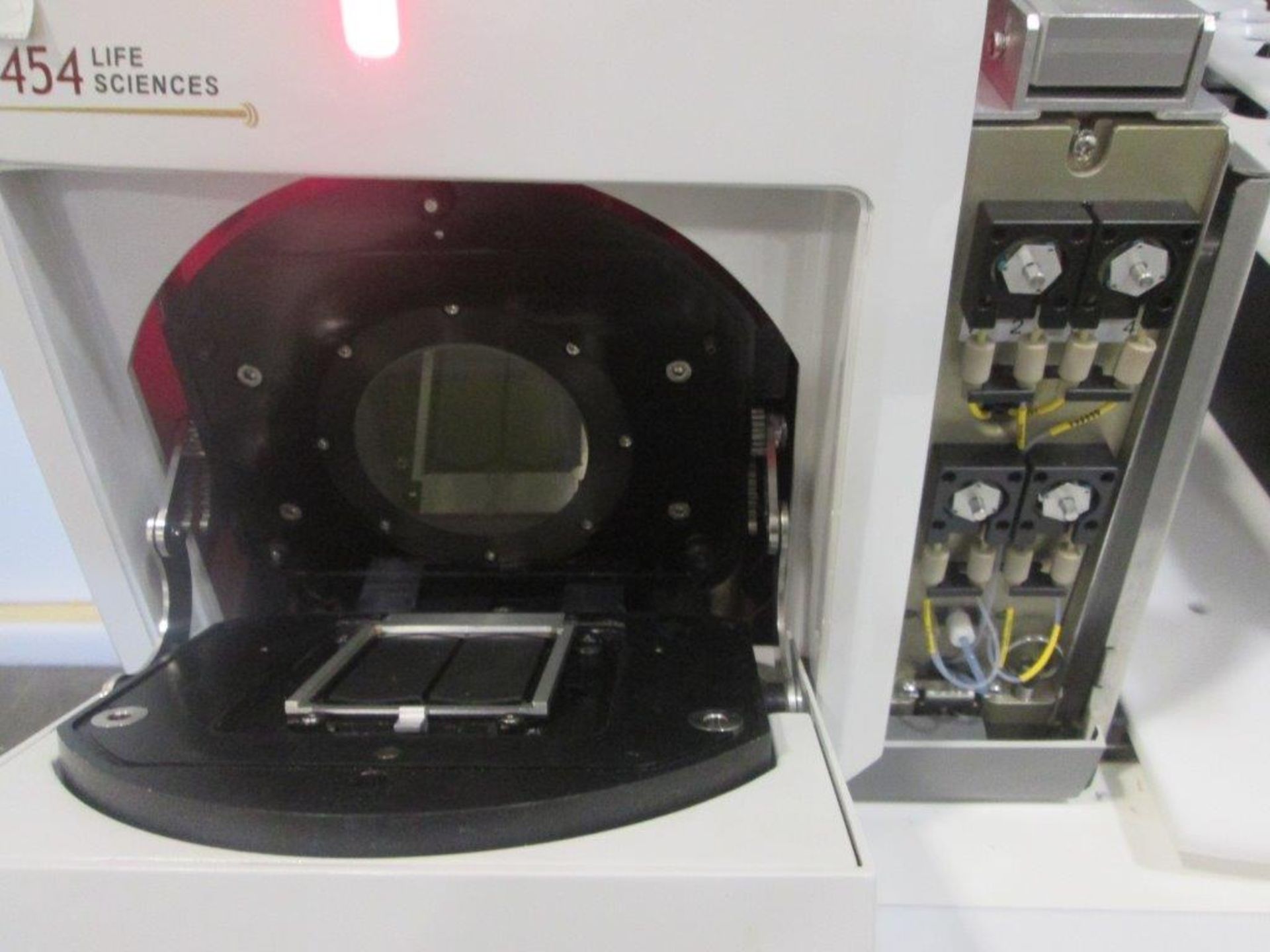 Roche 454 FLX+ Genome Sequencer - Image 5 of 10