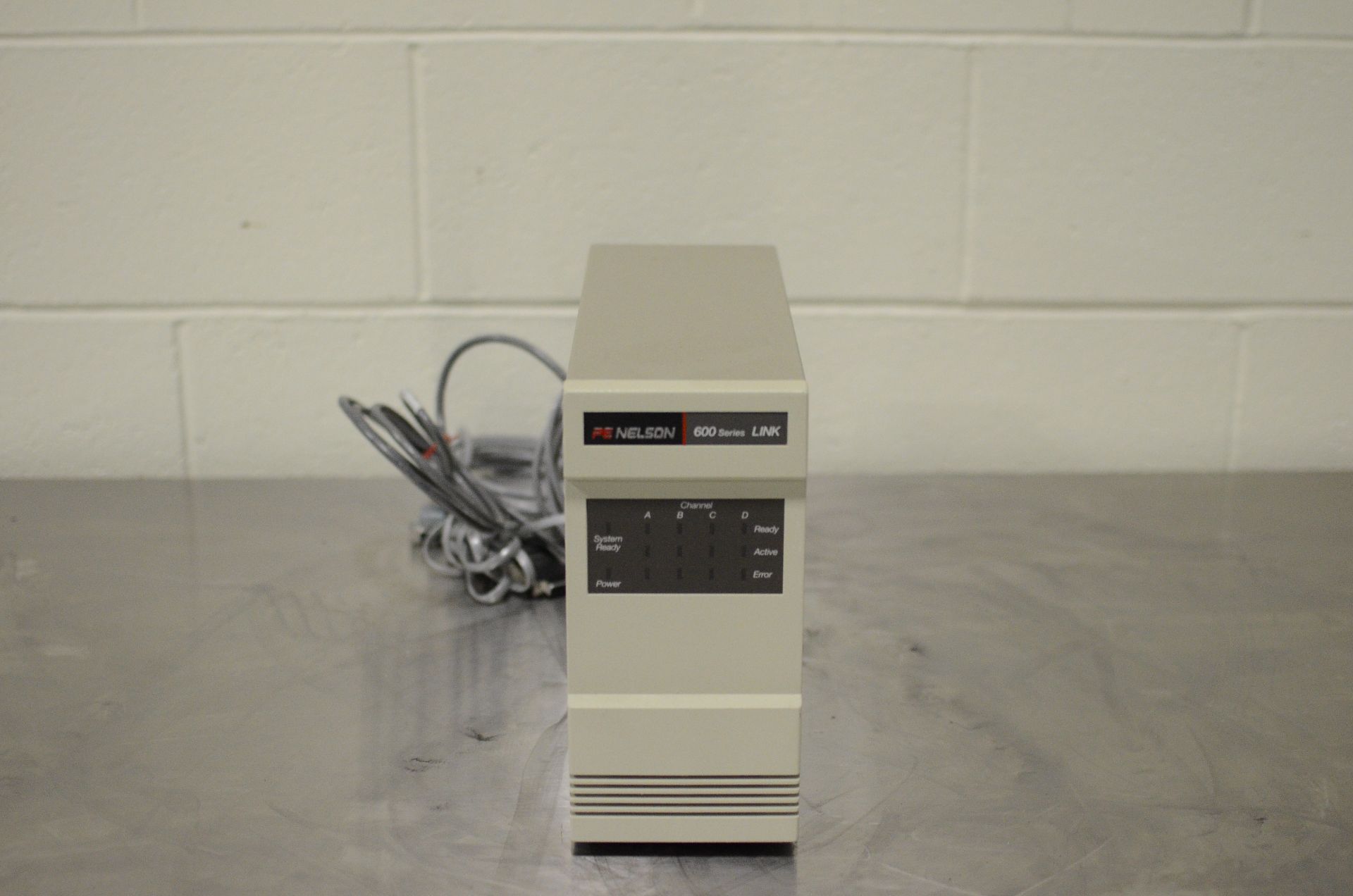 PE Nelson 600 Series Interface, model: 610A, s/n: 6202110058, (100-120V, 50/60hz, 260ma), (220-240v,