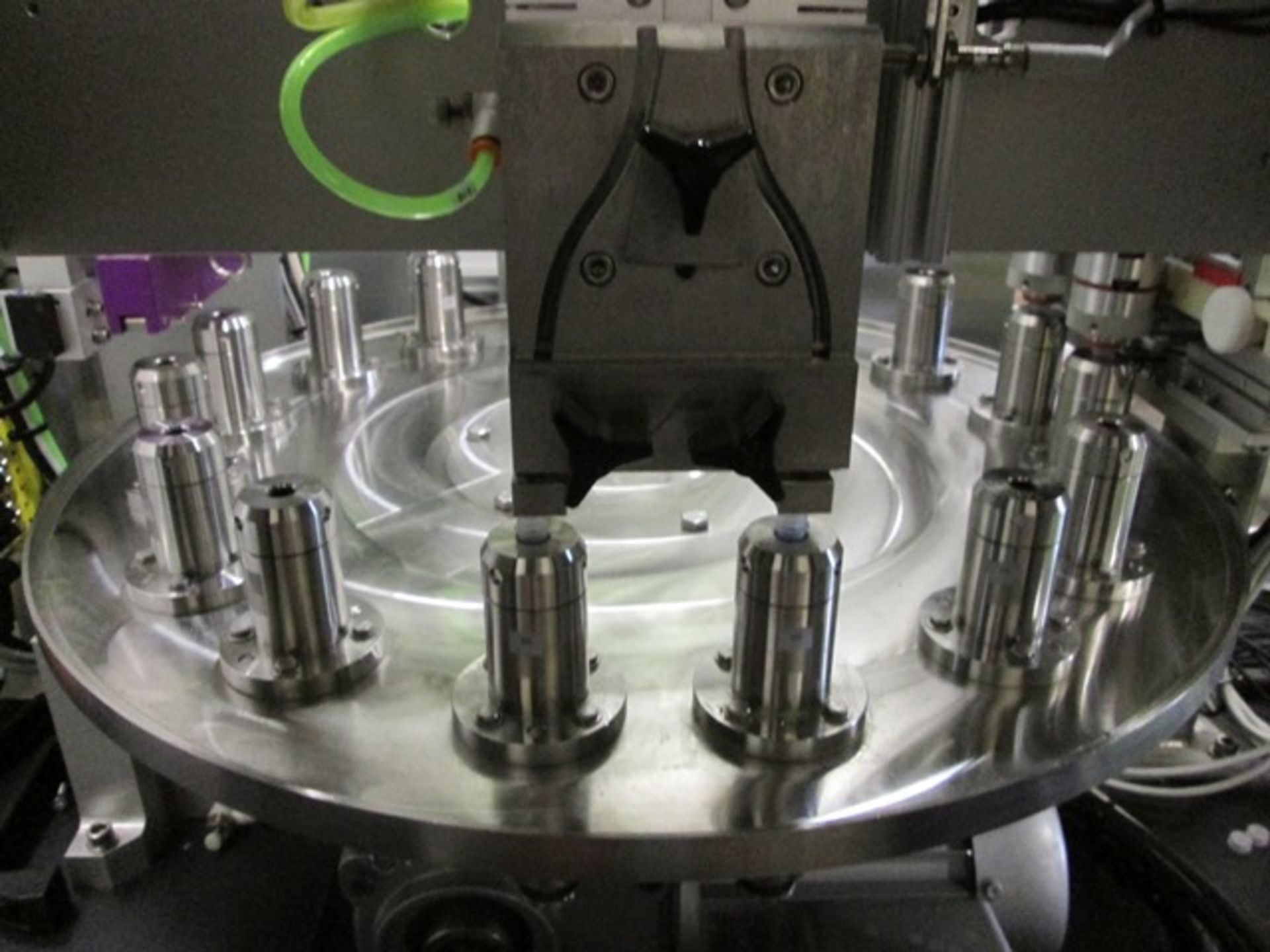 McClellan Automated MonoBlock Vial Processing System - Image 8 of 29