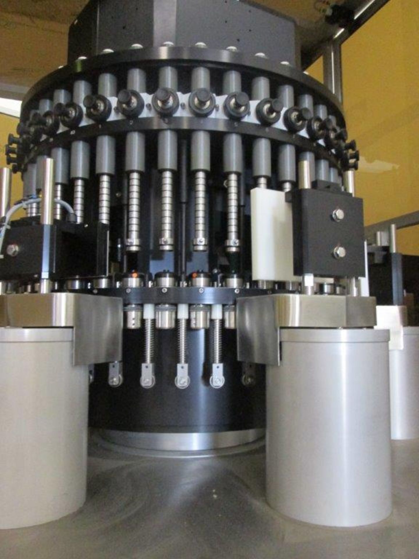 Seidenader LI-40 Automatic Vial Inspection Machine - Image 7 of 16