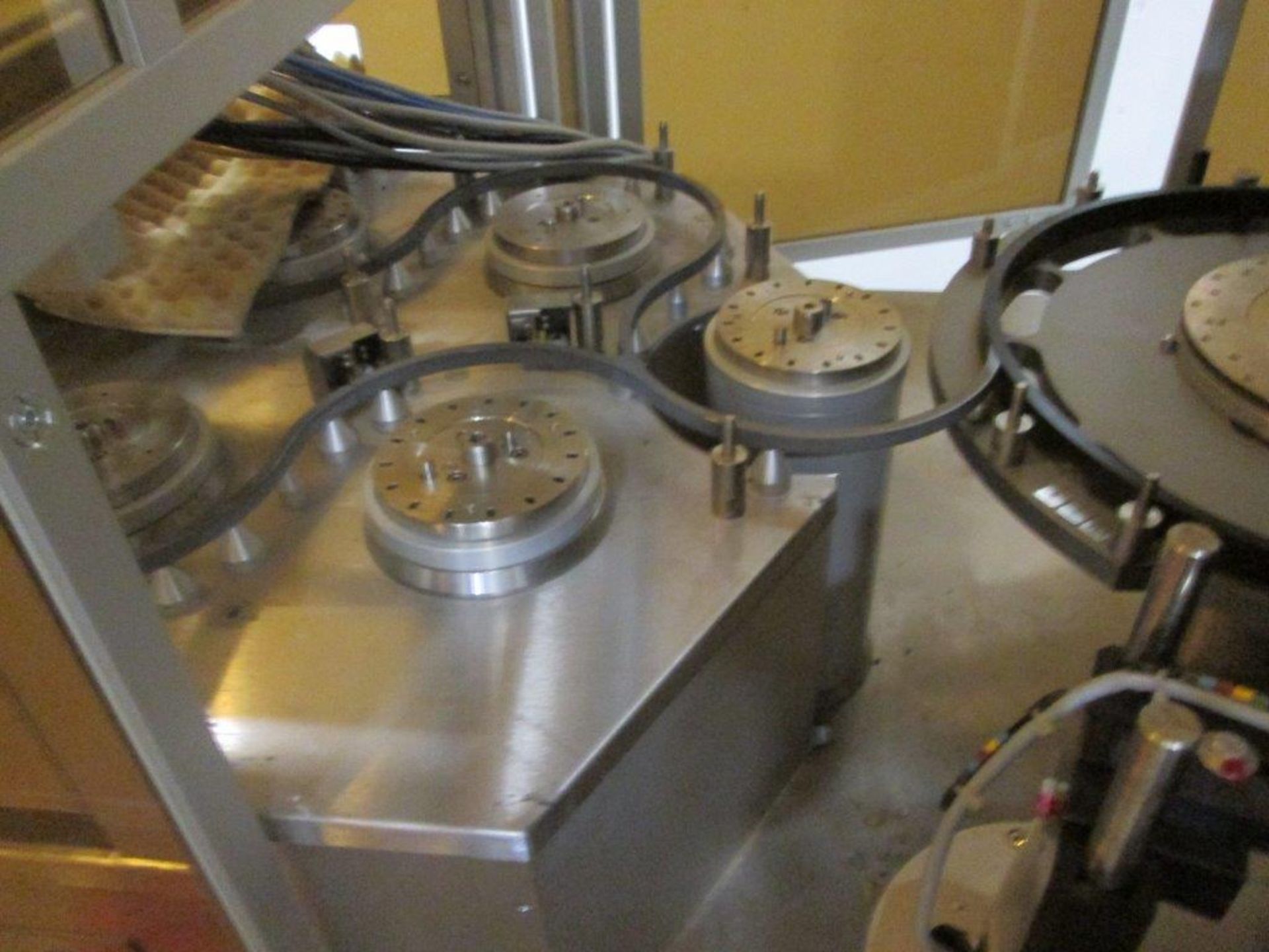 Seidenader LI-40 Automatic Vial Inspection Machine - Image 9 of 16