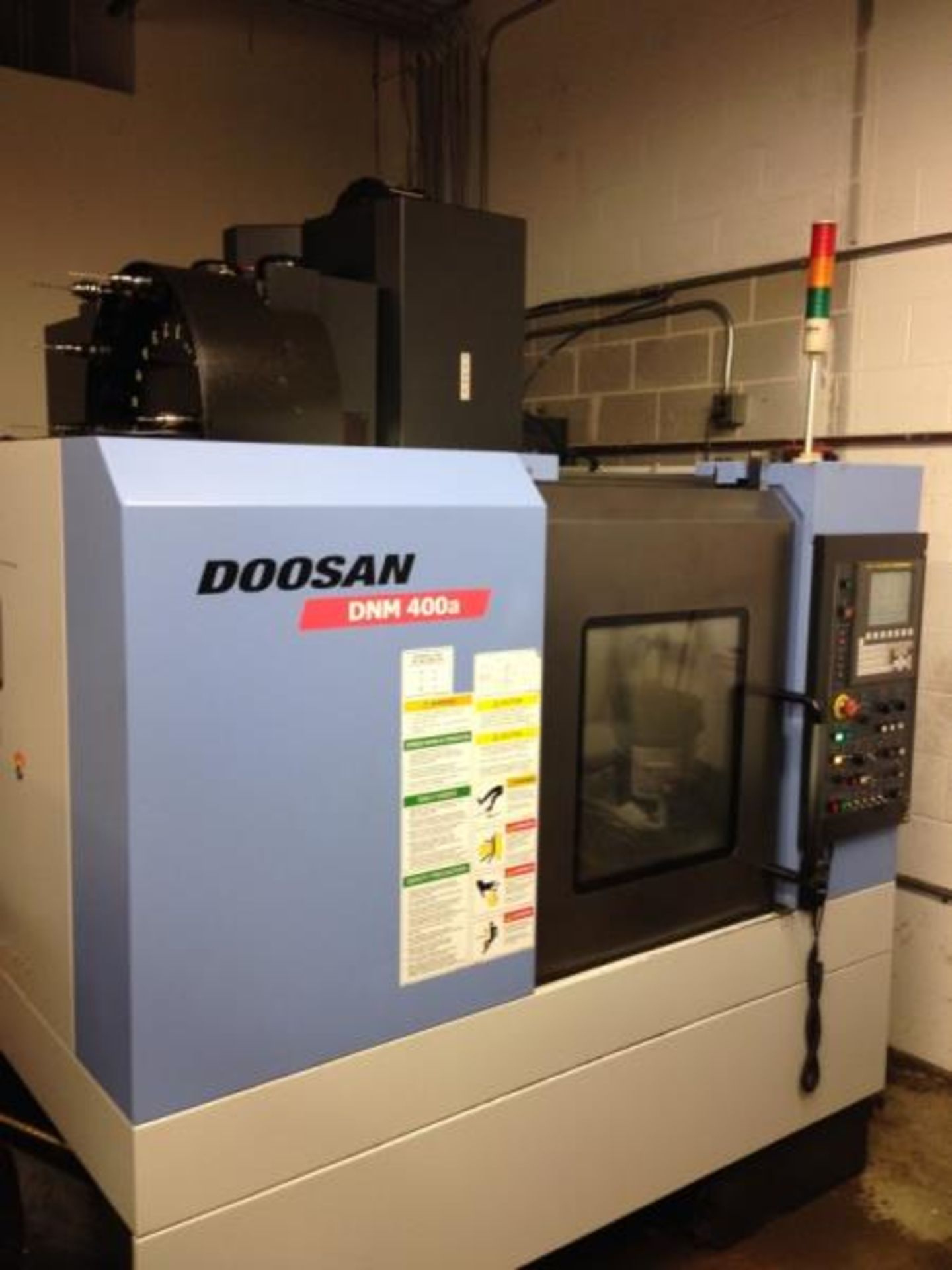 (New 2010) Doosan # DNM-400A CNC VMC