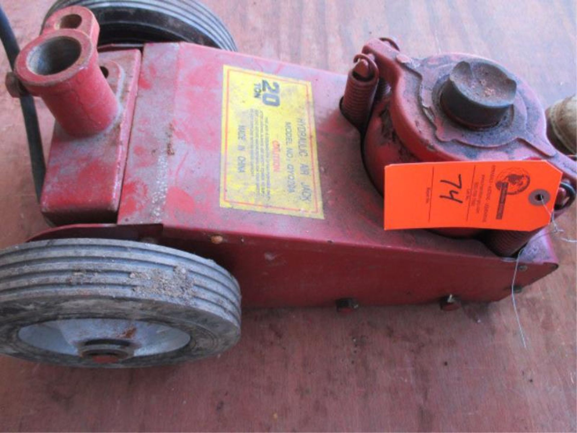Hydraulic Air Jack, Model: QYQ20A, 20 Ton, Missing Handle Missing Handle - Image 13 of 13