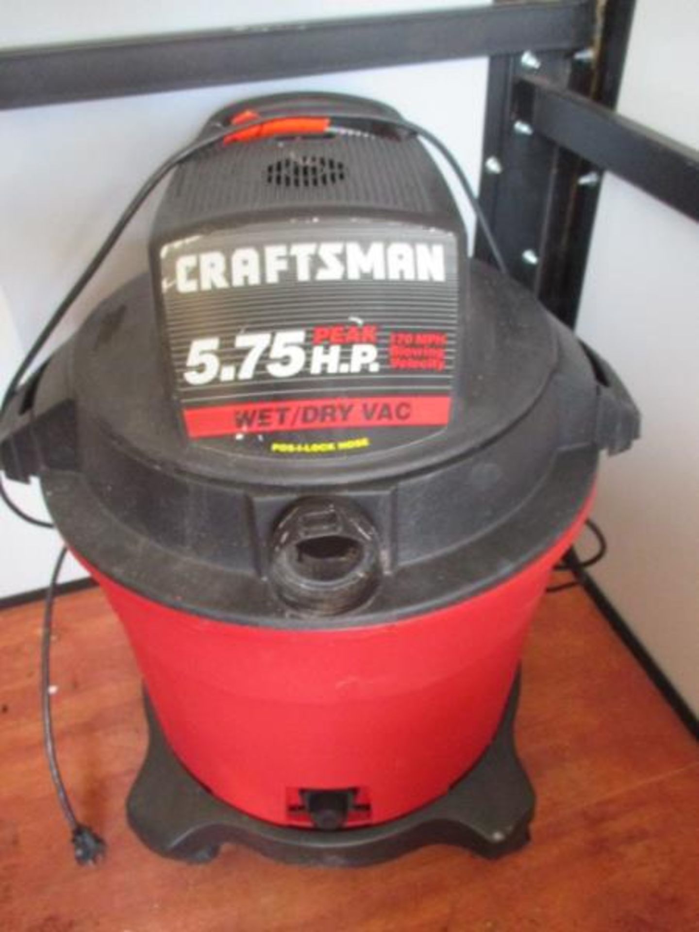 Crafsman Wet / Dry Vac, 16 Gallon, 5.75 HP, 170 Blower MPH, No Hose Blower MPH, No Hose