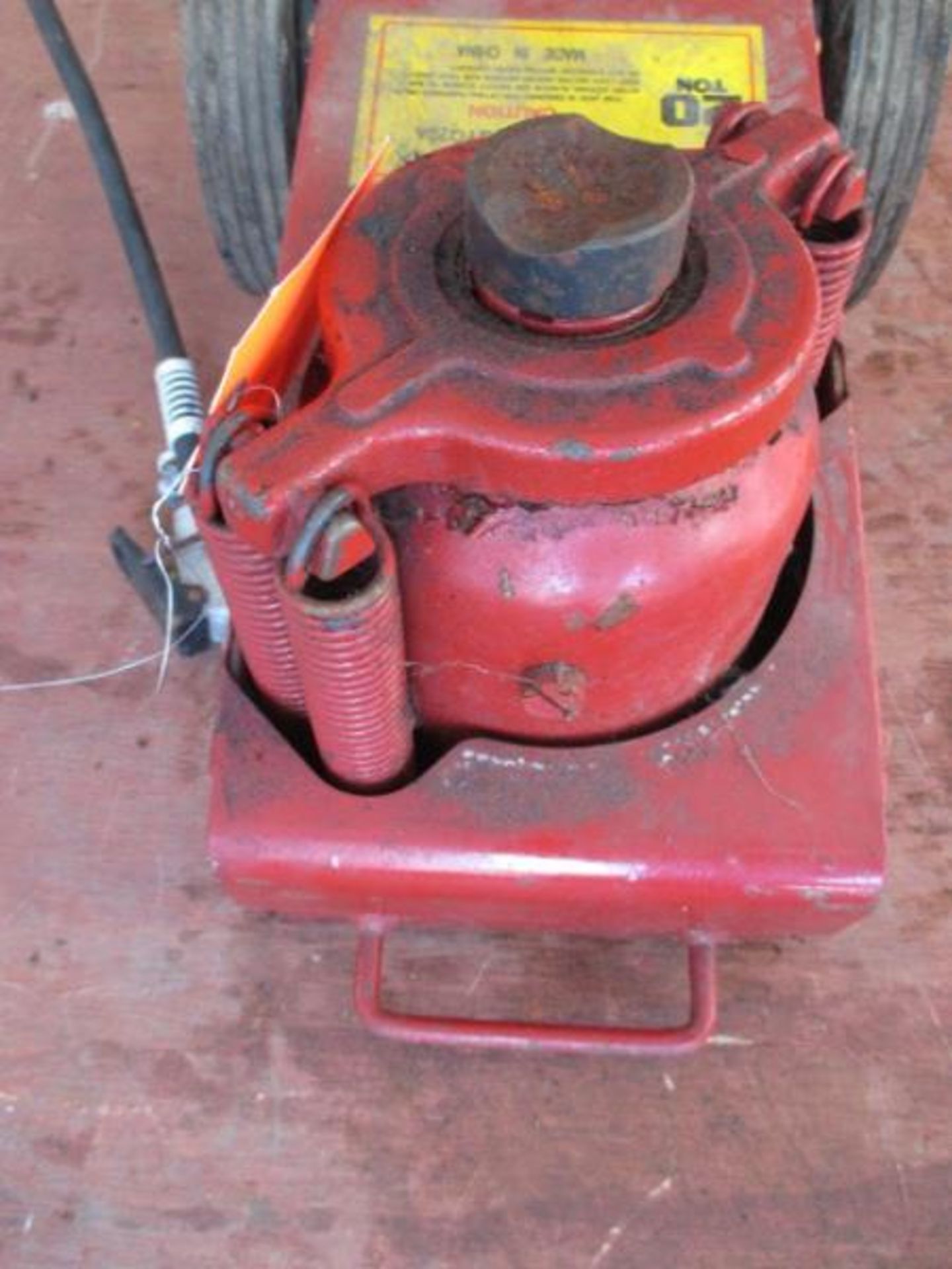 Hydraulic Air Jack, Model: QYQ20A, 20 Ton, Missing Handle Missing Handle - Image 10 of 13