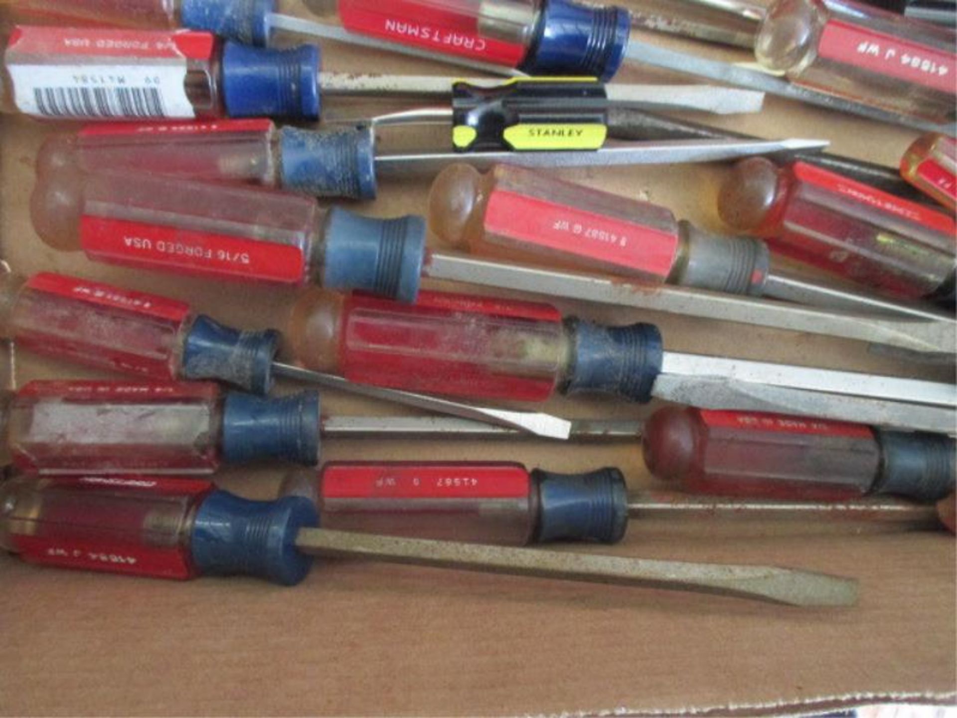 Lot Approx. (48) Assorted Screw Drivers, By Stanley, Craftsman, Etc Stanley, Craftsman, Etc - Image 3 of 5