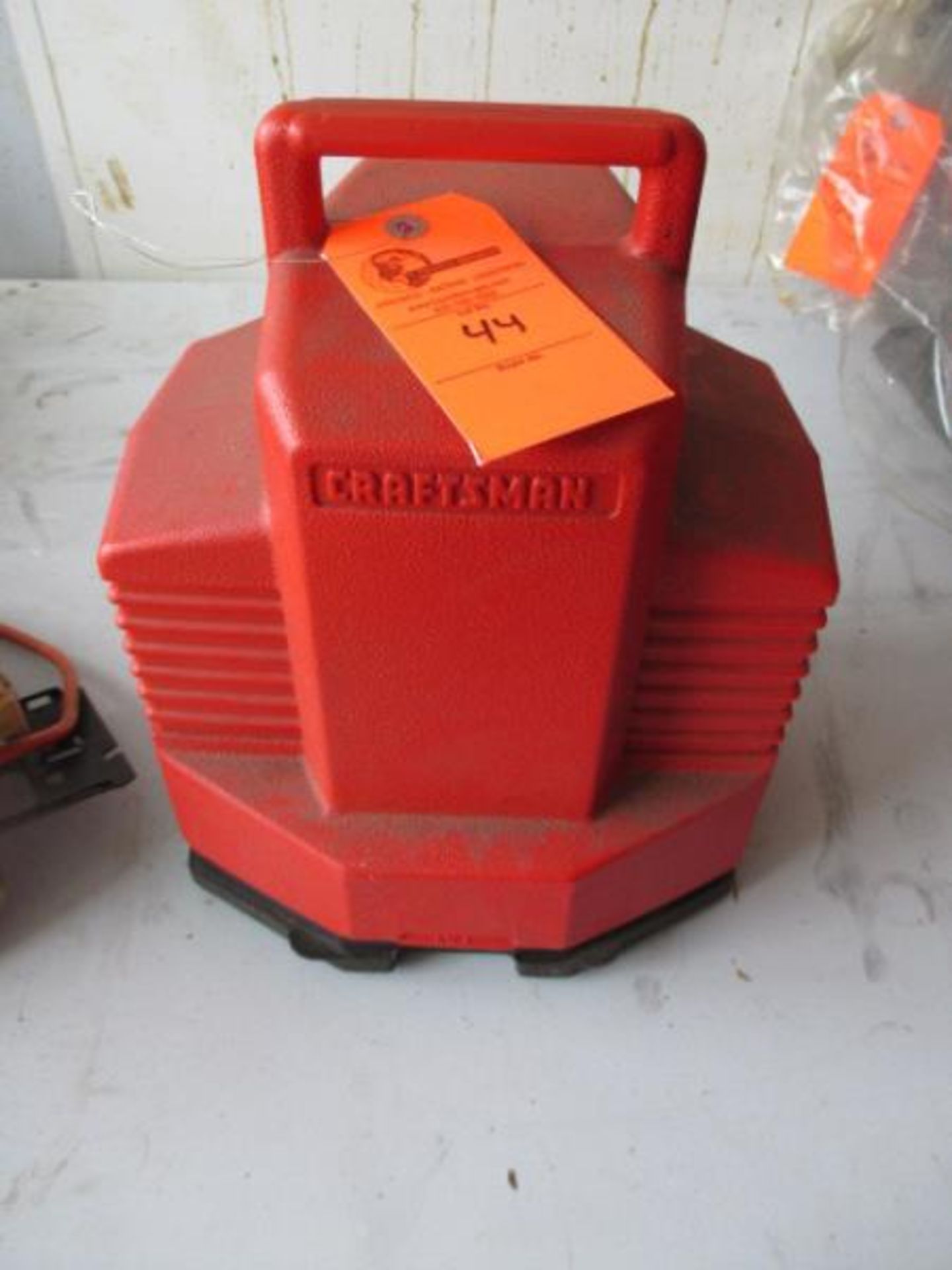 Craftsman Router, Model :315-174921, Double Insulated, 2500 R.P.M. w/ Case, (1) Black & Decker 7 1/ - Image 2 of 6