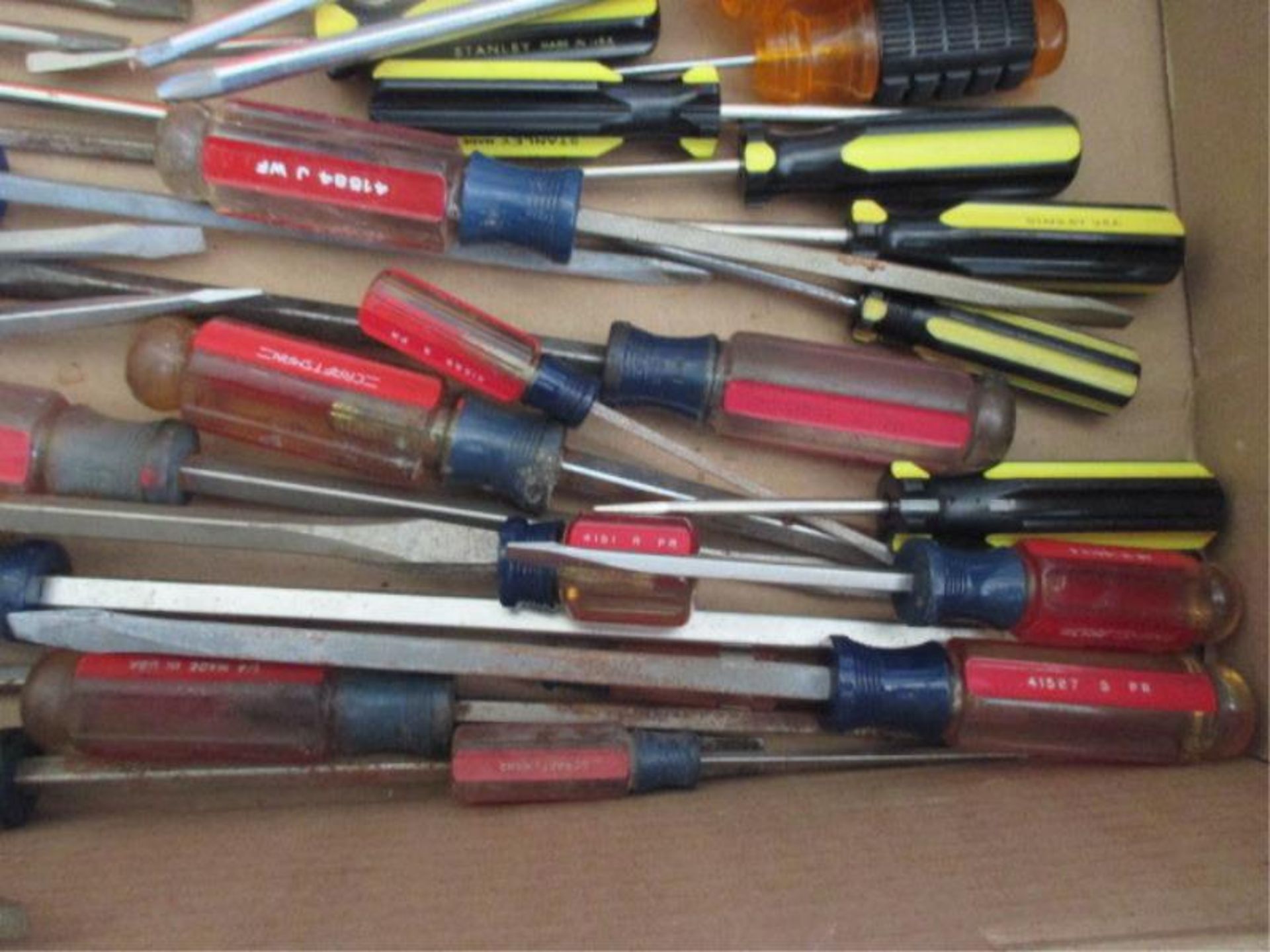 Lot Approx. (48) Assorted Screw Drivers, By Stanley, Craftsman, Etc Stanley, Craftsman, Etc - Image 4 of 5