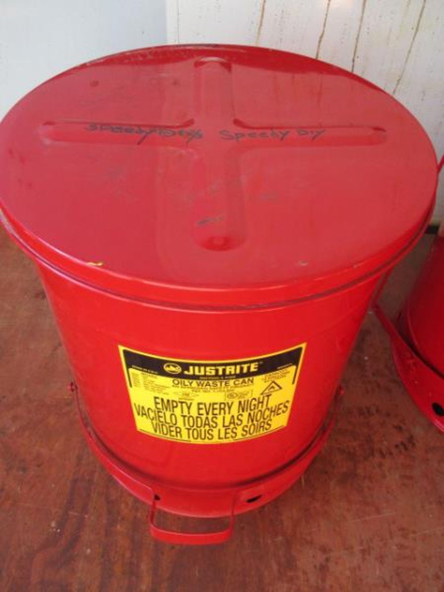 Justrite Oil Waste Can, Model: 09500, 14 Gallon, Metal, Red w/ Foot Pedal Lid Metal, Red w/ Foot