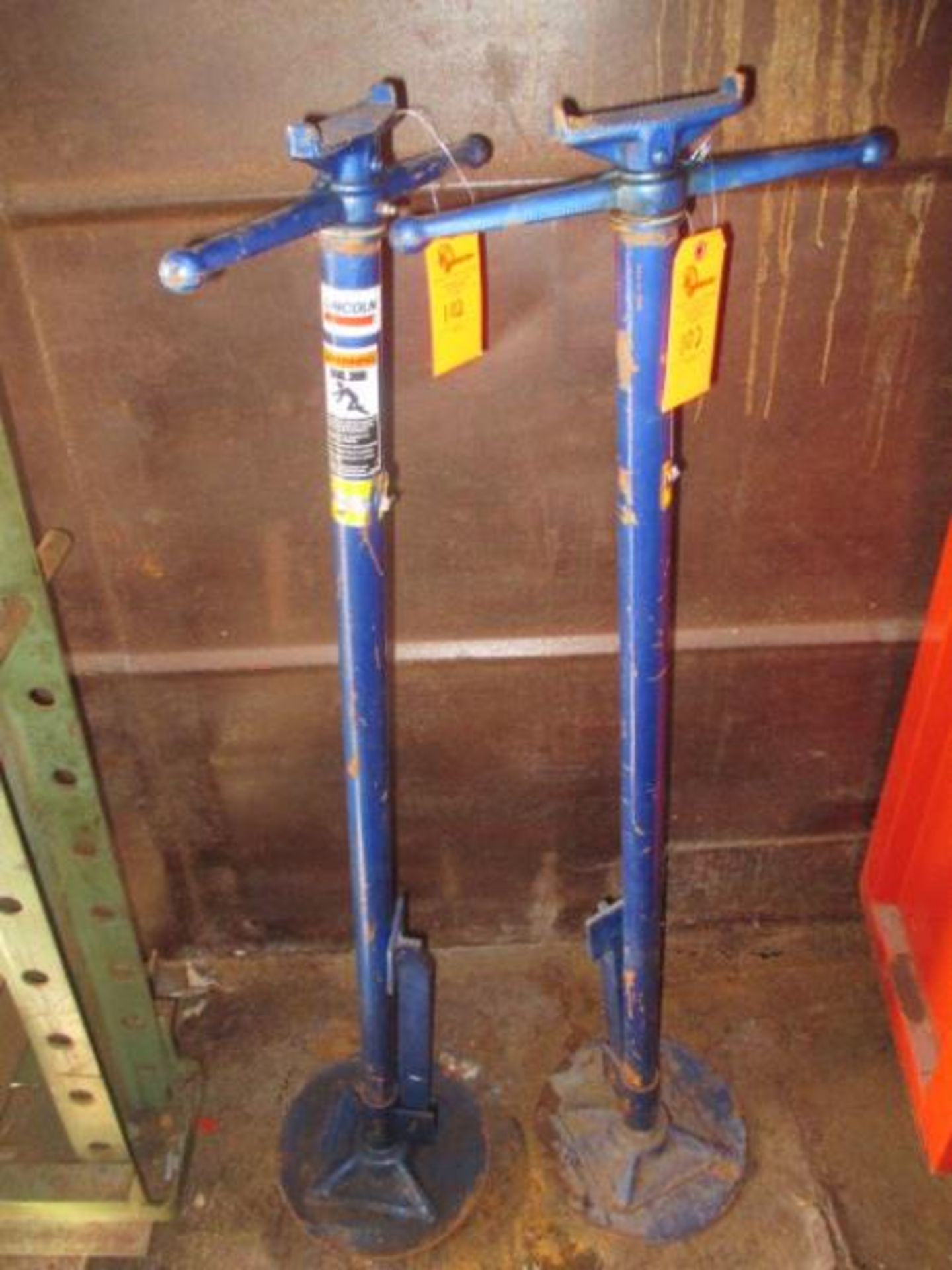 (2) 3/4 Ton Coapcity Rocking Stand, Blue, By Lincoln, Model: 93781, Range: 54 1/4" - 80 1/2"