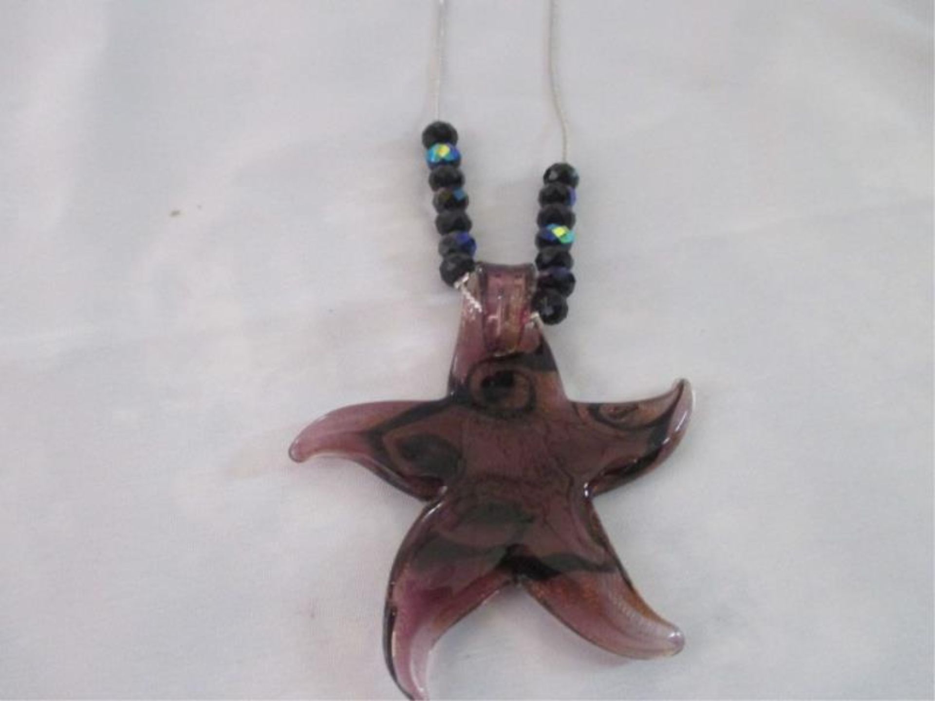 (312) Necklace w/ Beads and Starfish Glass KBN47 - Image 2 of 3