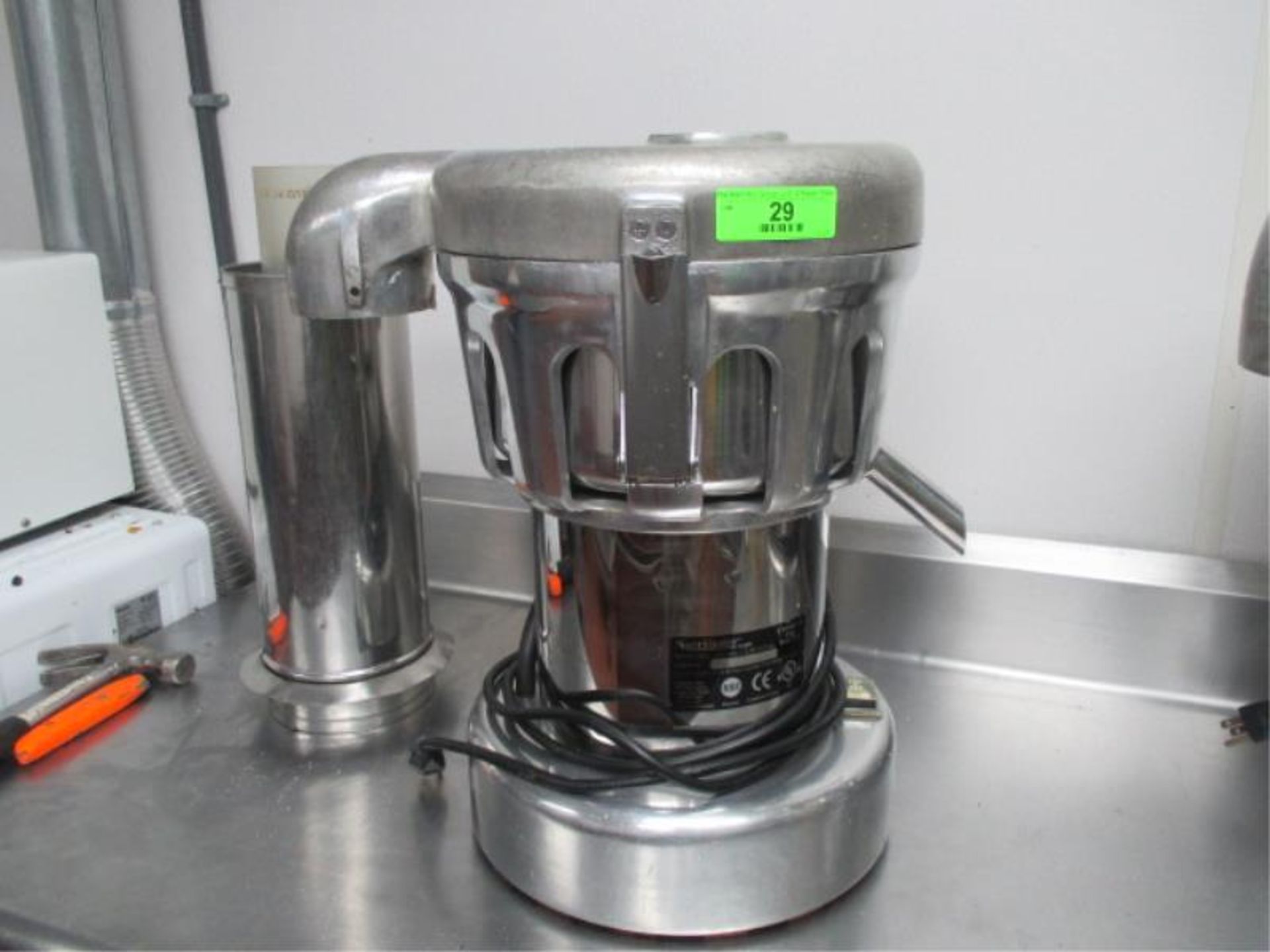 Juice Extractor, Model: Nutrifaster N450, SN: