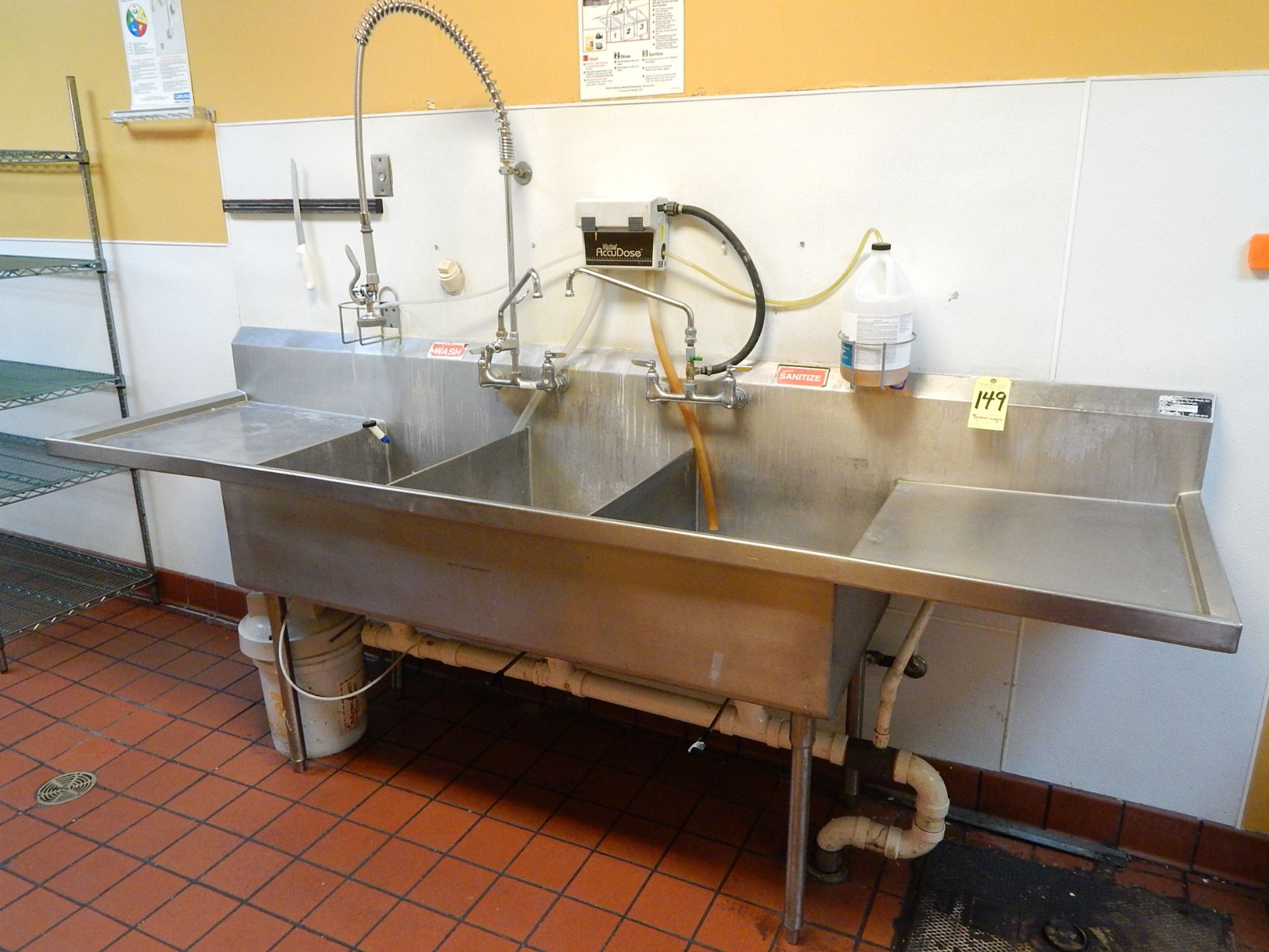 3-Bay Stainless Steel Sink w/ Drainboards