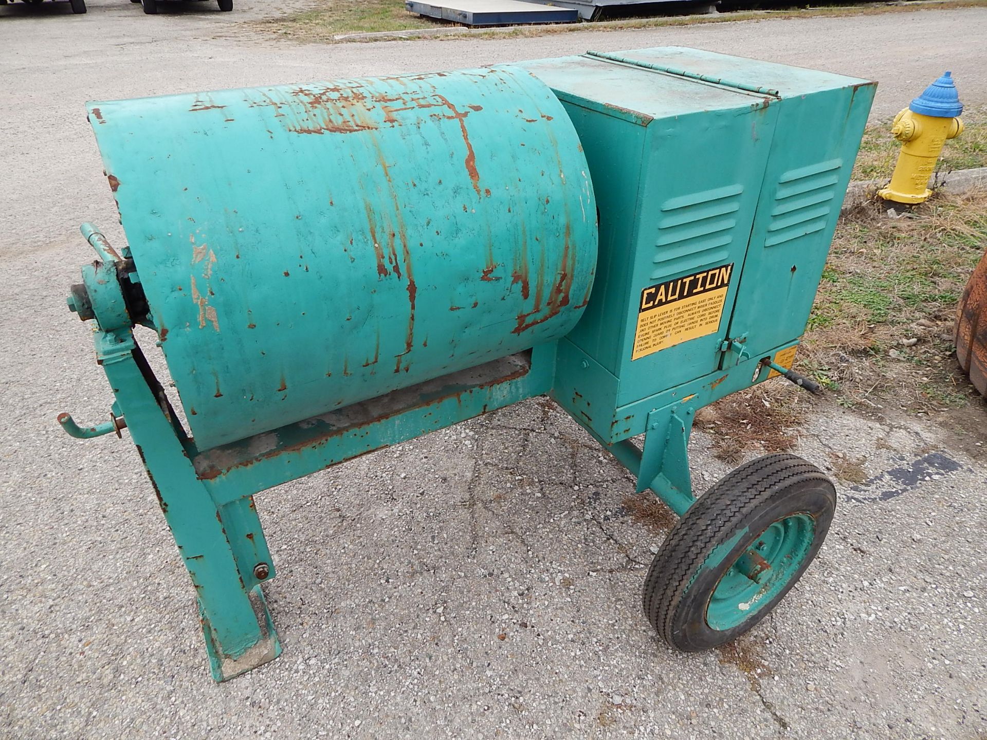 Stow Model 20 B Gas-Powered Mortar Mixer s/n 8605439, Briggs & Stratton 7 HP Engine - Image 4 of 5