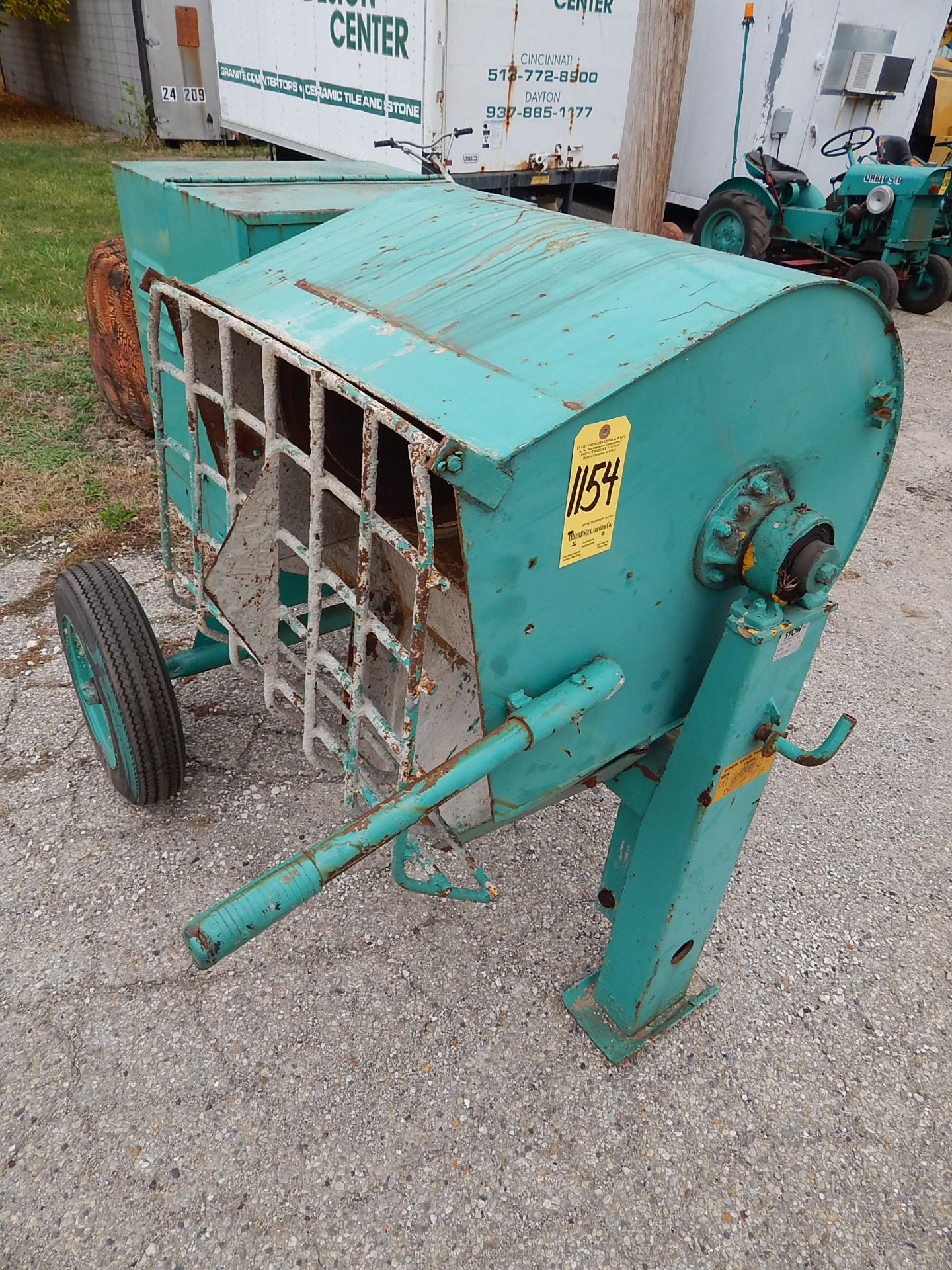 Stow Model 20 B Gas-Powered Mortar Mixer s/n 8605439, Briggs & Stratton 7 HP Engine