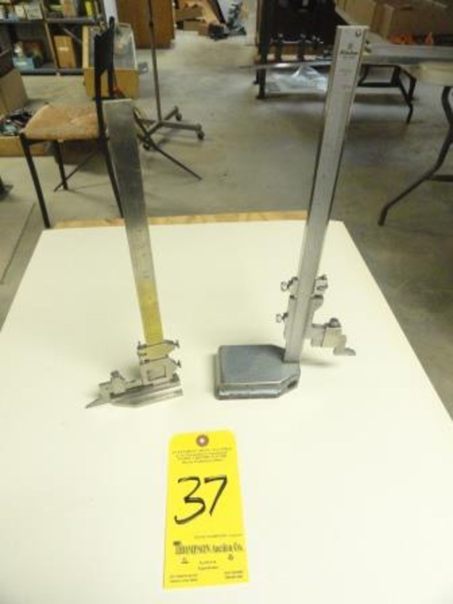 (2) Indicator Stands