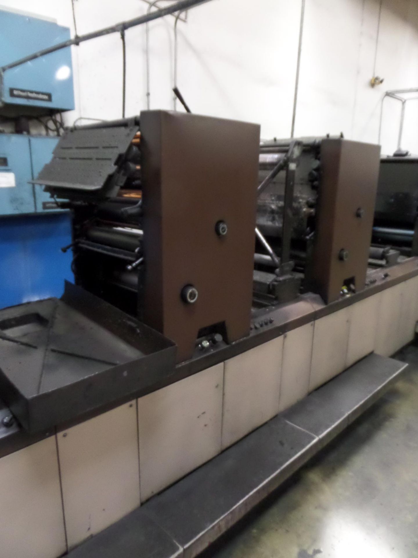 Diddle 860 22in x 17.5in Mini Web Press Line Consisting of Martin Splicer, (6) Printing Units, (1) - Image 6 of 12