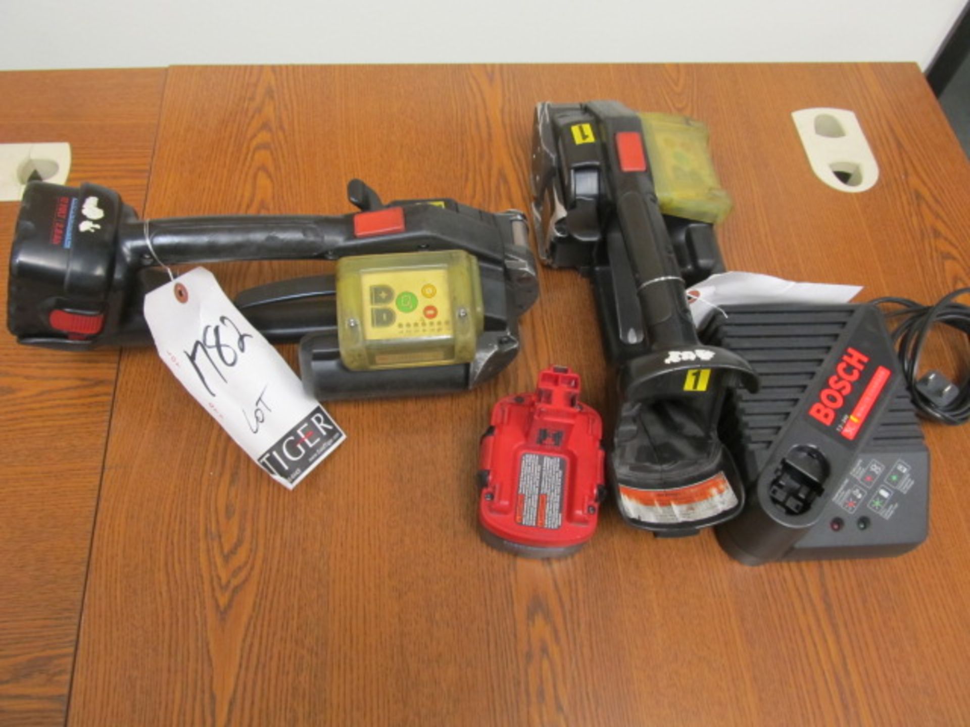 Lot (2) Bosch Electric Cordless Banding Strapping Machine Crimpers, With (2) Batteries And (1)