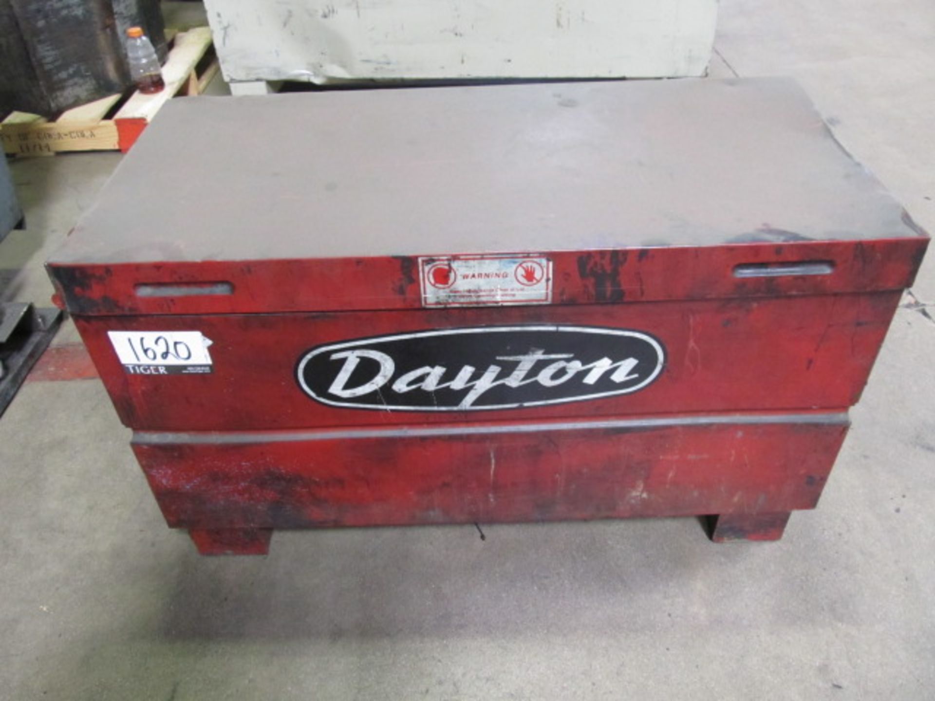 Dayton Gang Box With Assorted Rigging Straps, Approx.. 25 Pcs. Asset Location: West Warehouse,