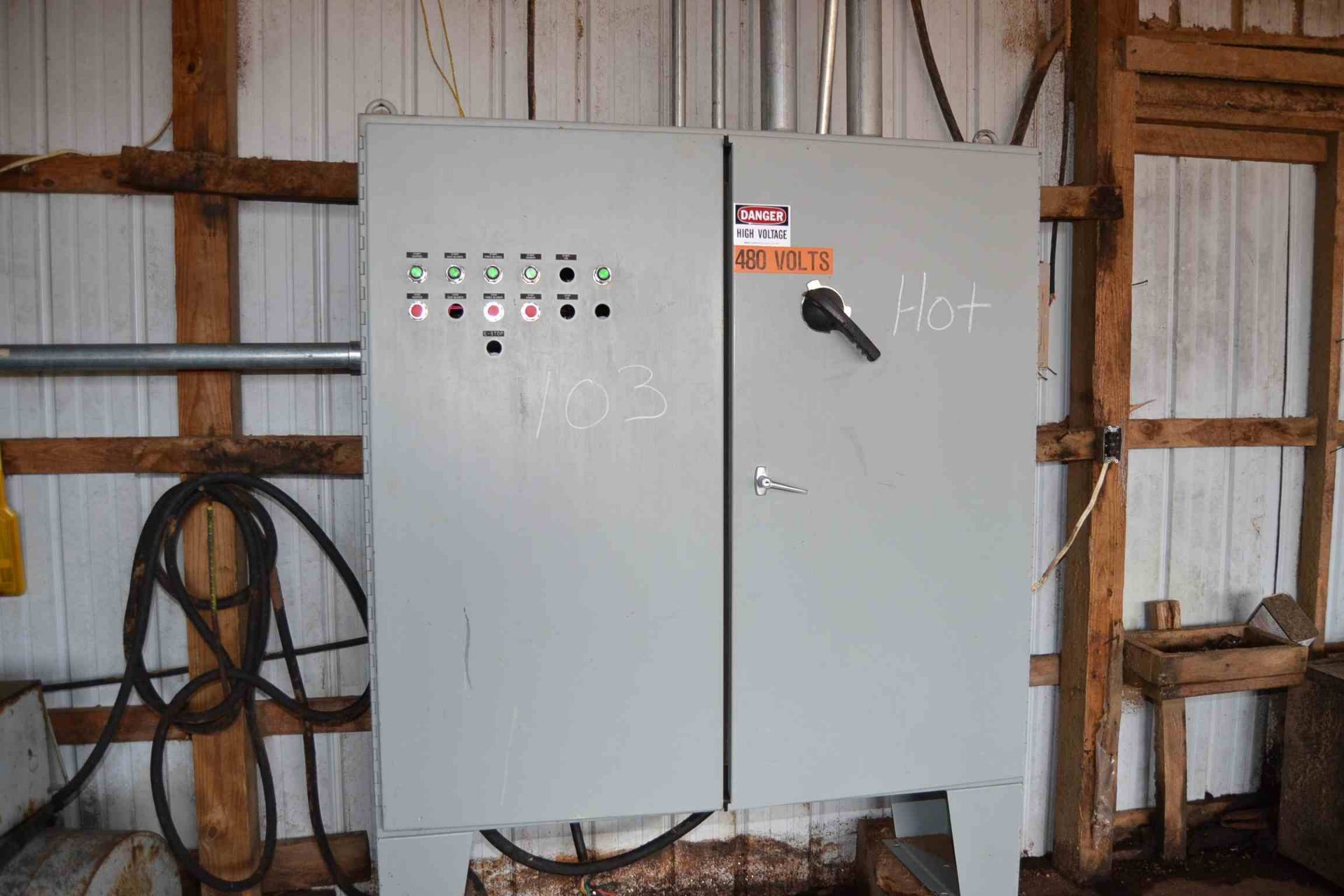 GE 200 HP REDUCED VOLTAGE STARTER W/400 AMP DISCONNECT - Image 2 of 2