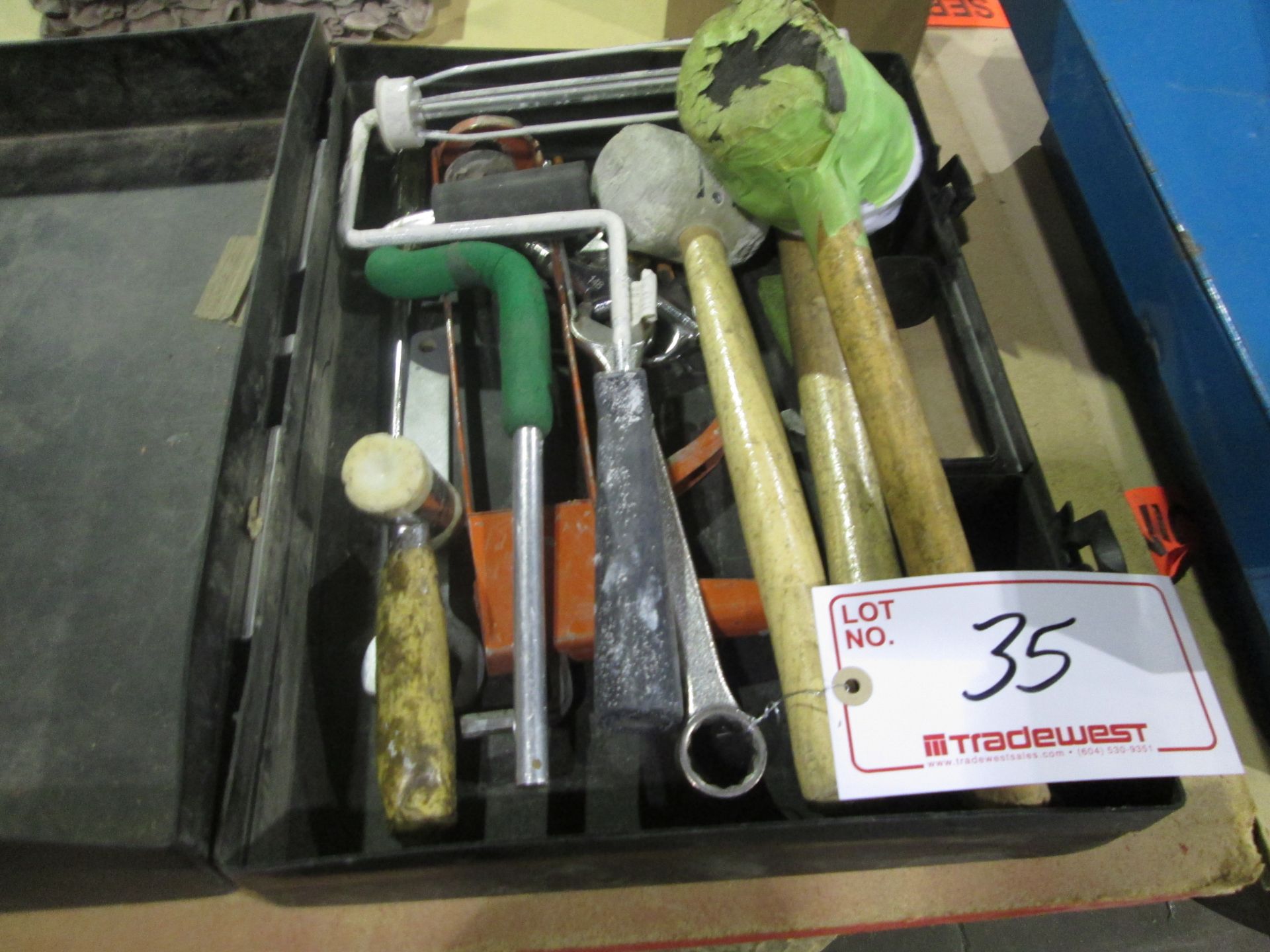 TOOLBOX W/ TOOLS