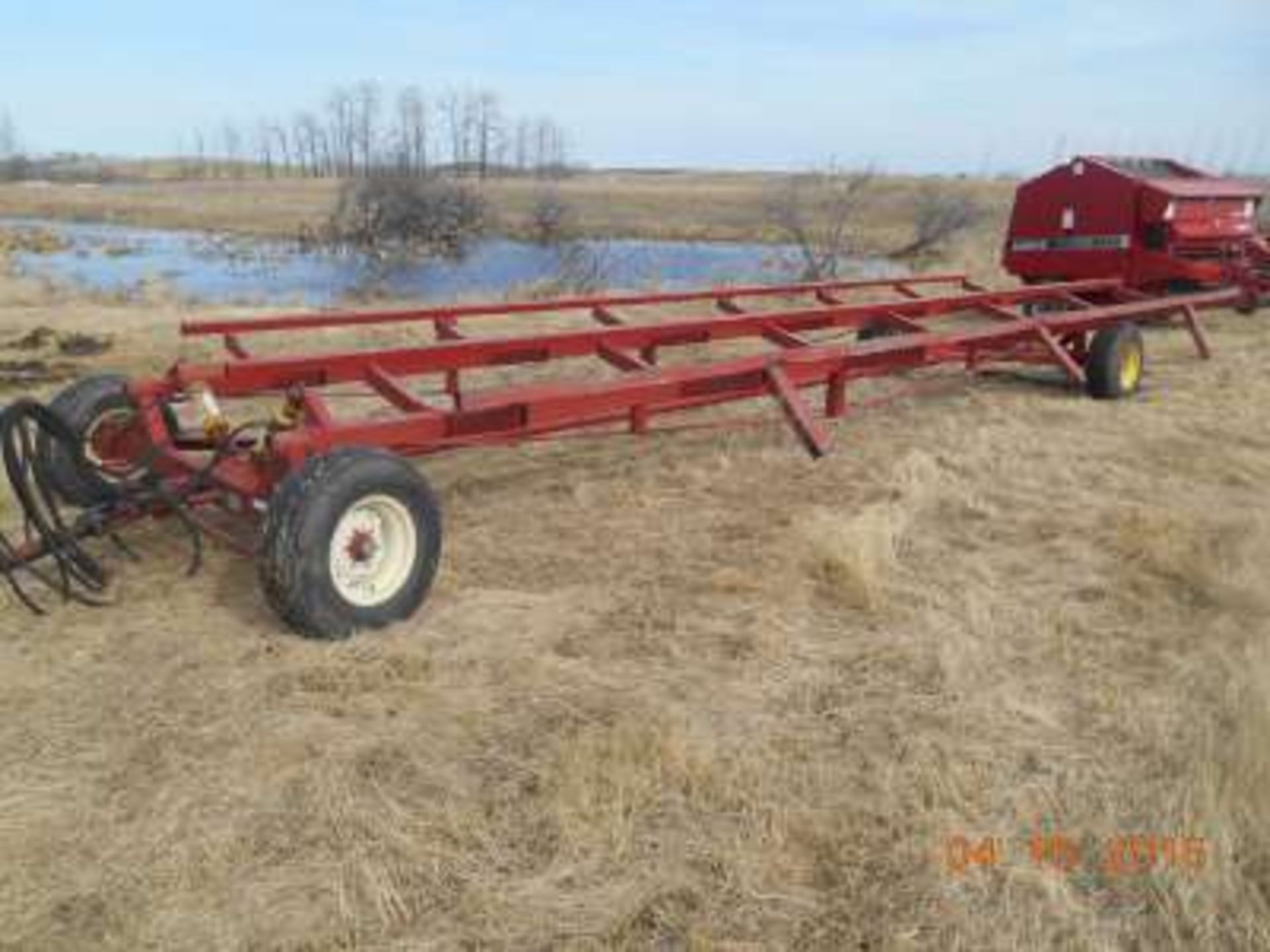 Hauser 12 bale self unloading wagon