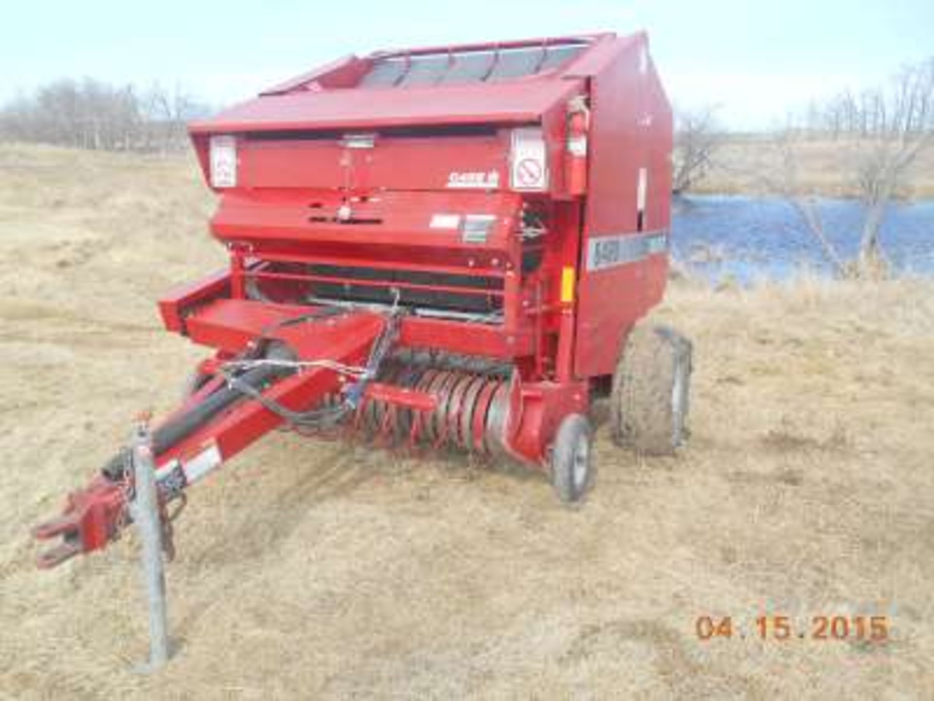 Case ih 8480 soft core round baler â€“(real nice,  been shedded)