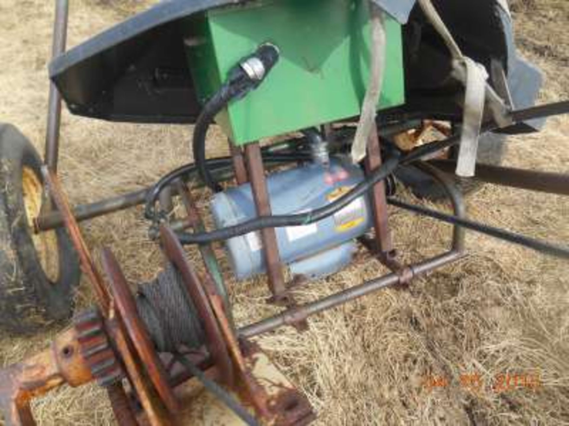 Malco auger 6â€ with elecreic motor - Image 2 of 2