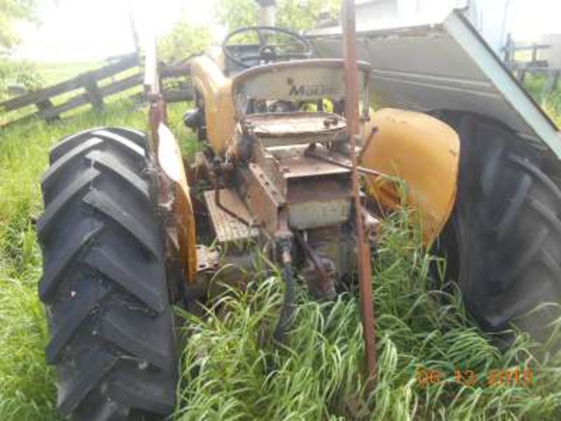 Industrial MM Gas Tractor: loader, one new rear tire, duel pto - Image 2 of 2