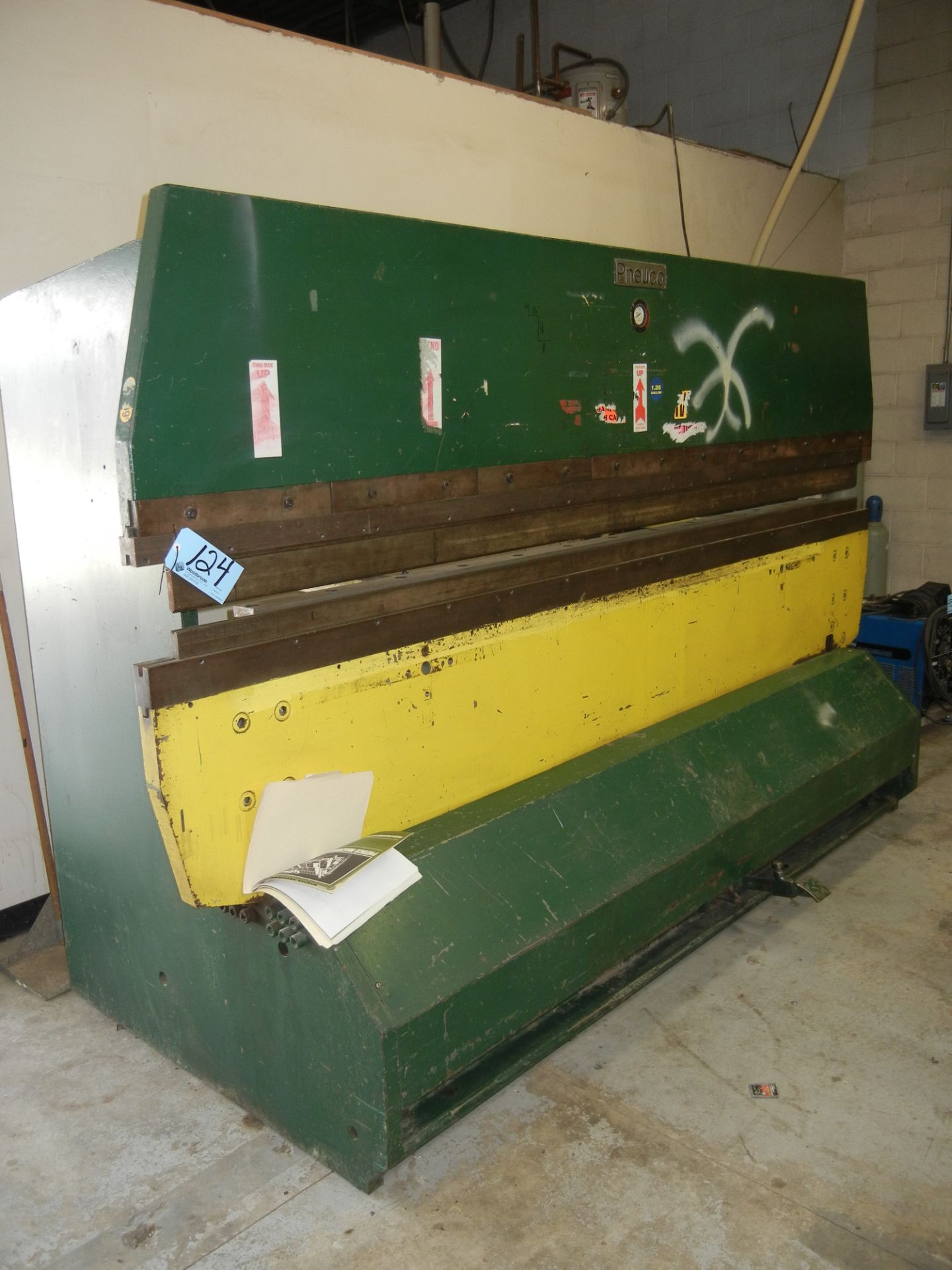 Pneuco Model 010-50; 14-Gauge x 10' x 50-Ton Power Press Brake; S/n C172013 w/ punch & die - Image 2 of 4