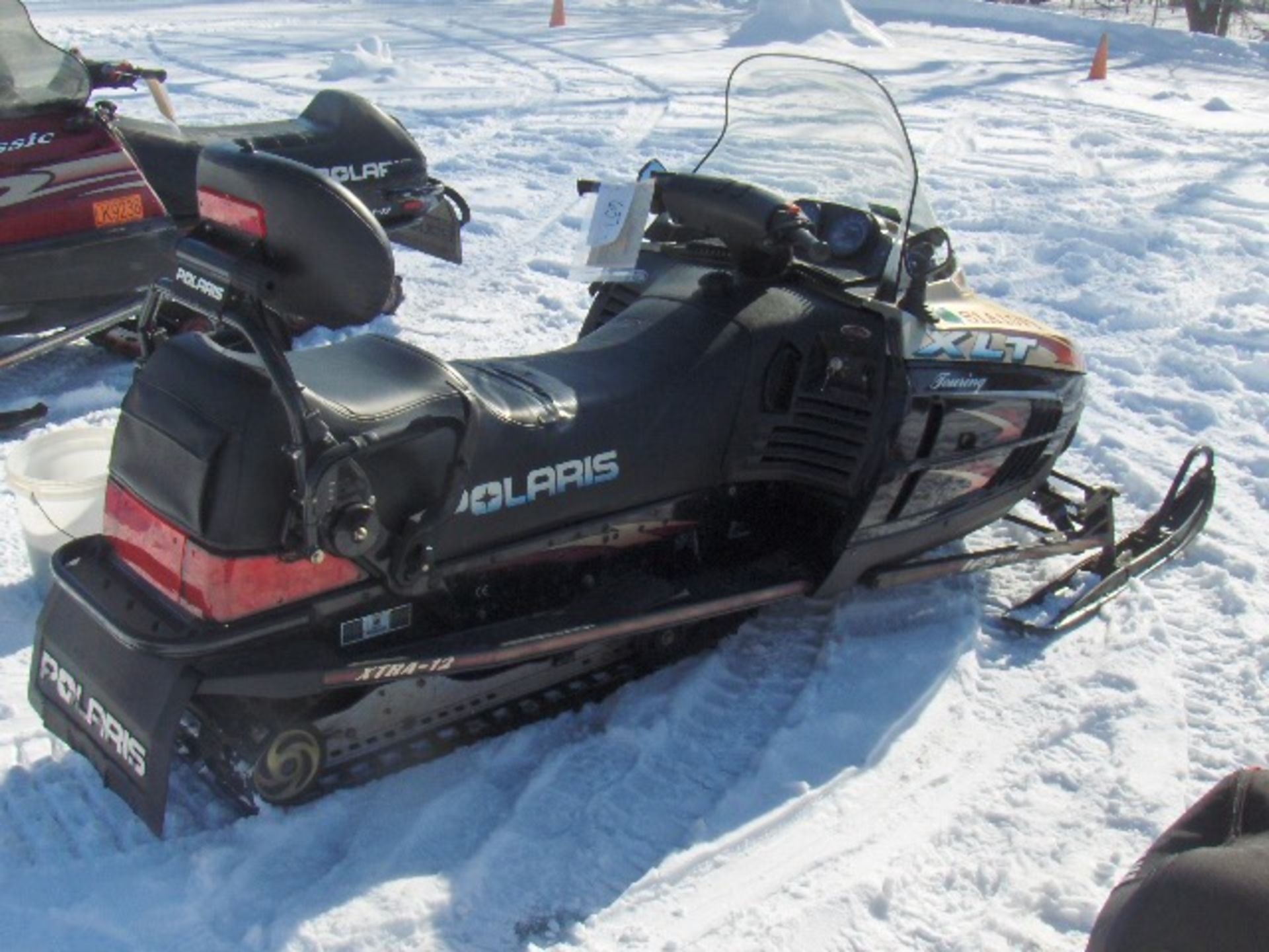 1999 POLARIS 600 XLT  4XAET6A52XC066503 snowmobile, owner started at time of auction check in, - Image 3 of 4