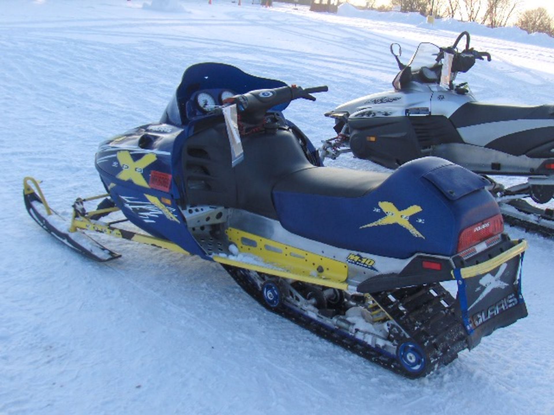 2002 POLARIS 800 EDGE X M 10  4XANE8CS02B251215 snowmobile, owner started at time of auction check - Image 4 of 4