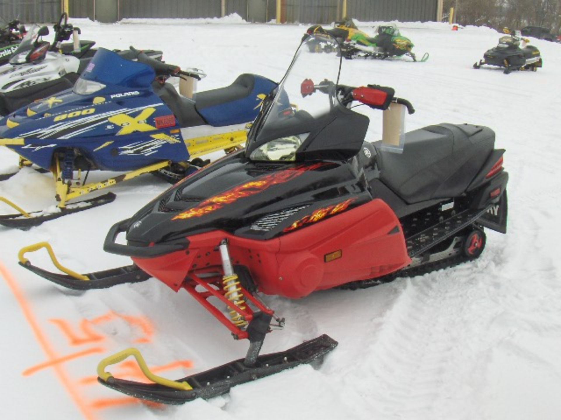 2007 YAMAHA NYTRO  JYE8GH0087A003918 snowmobile, owner started at time of auction check in, electric