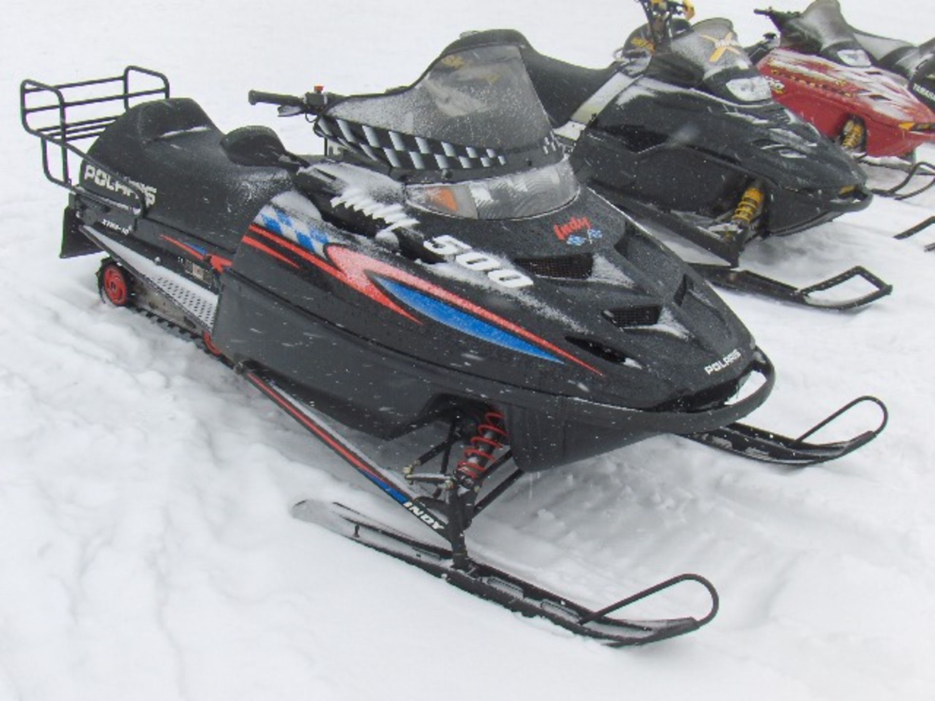 2000 POLARIS 500 INDY  4XASB4BSXYC020003 snowmobile, fresh top end and rebuilt wiseco piston and - Image 2 of 4