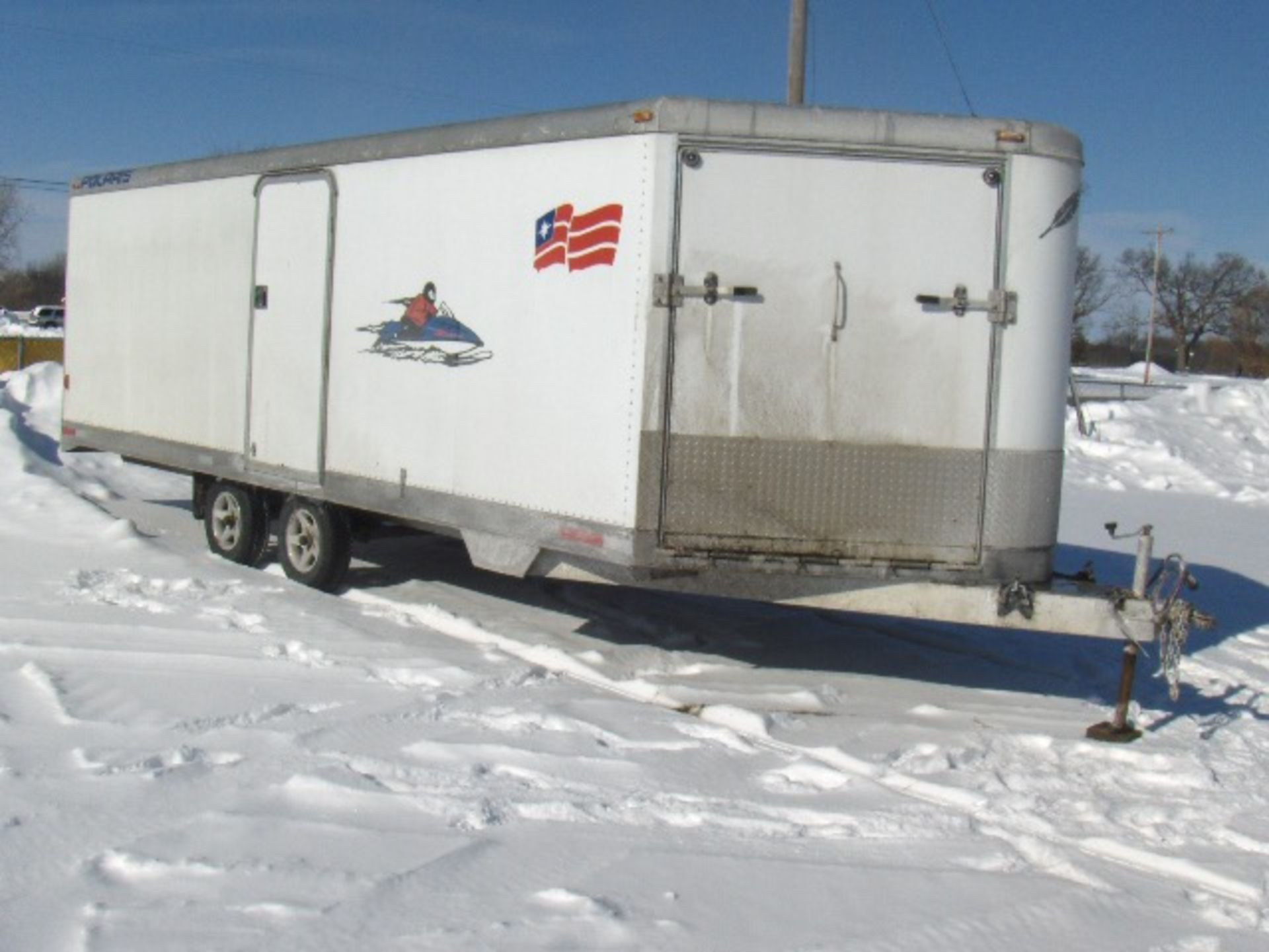 1998 FTHR 2 AXLE 20' ENCLOSED  4FGL02028WD302559 trailer, sold with a signed registration